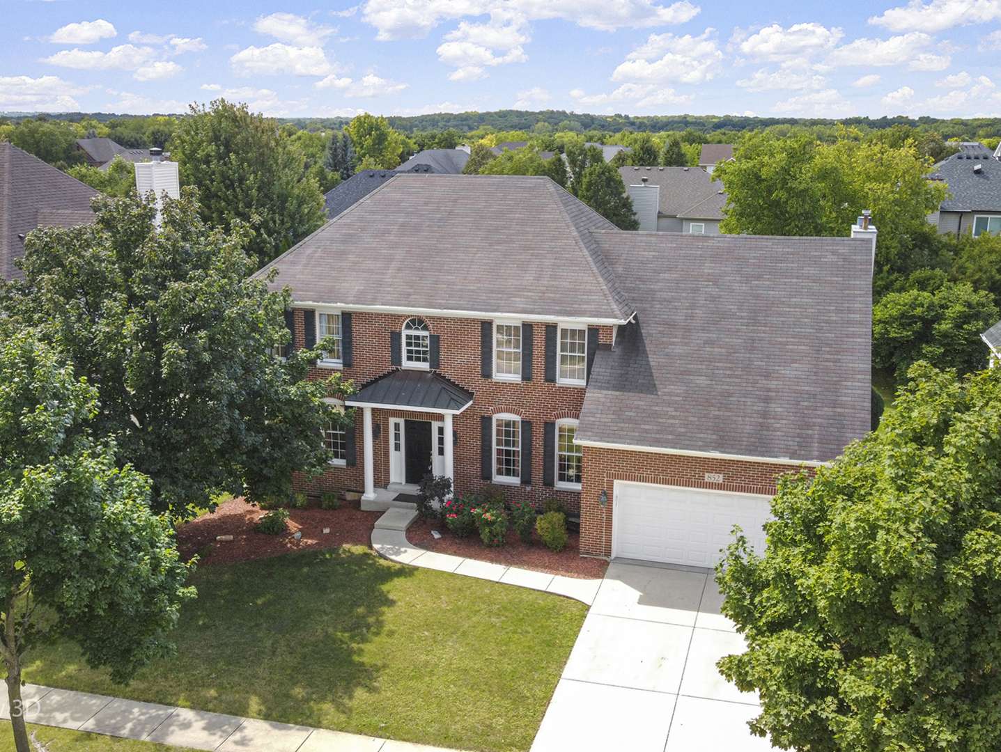 852 Sunrise DR, South Elgin, IL 60177