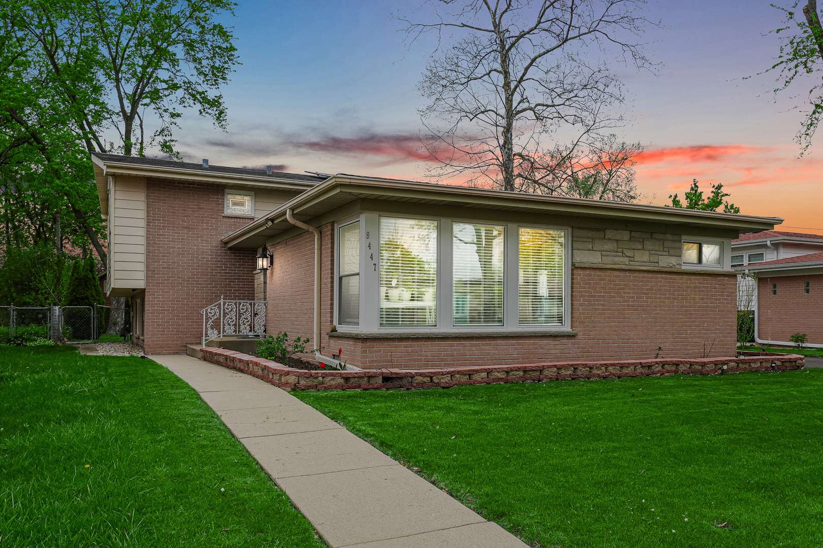 9447 Overhill AVE, Morton Grove, IL 60053