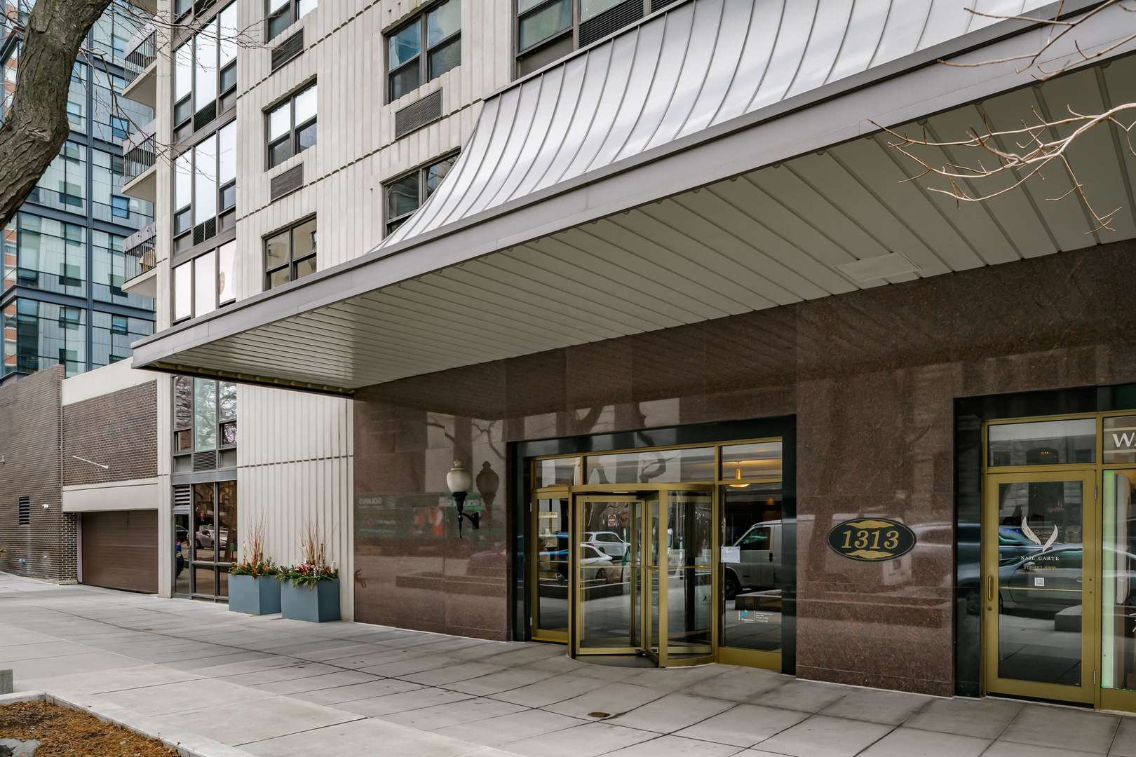1313 N Ritchie CT #1005, Chicago, IL 60610