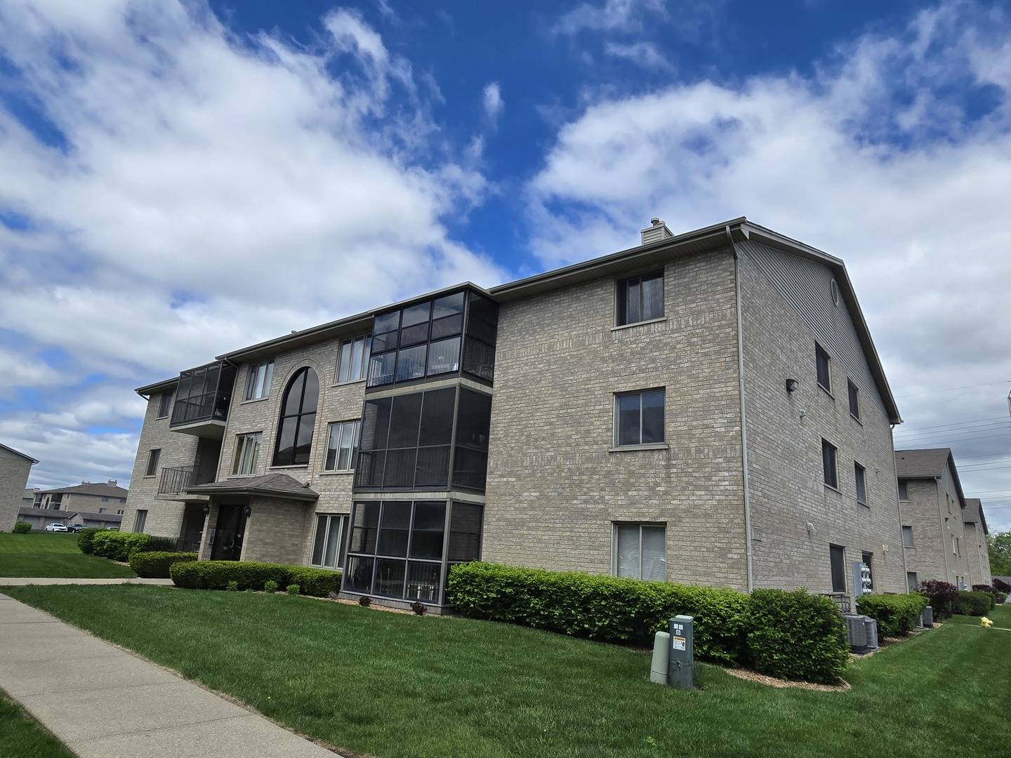 13950 Lavergne AVE #907, Crestwood, IL 60418