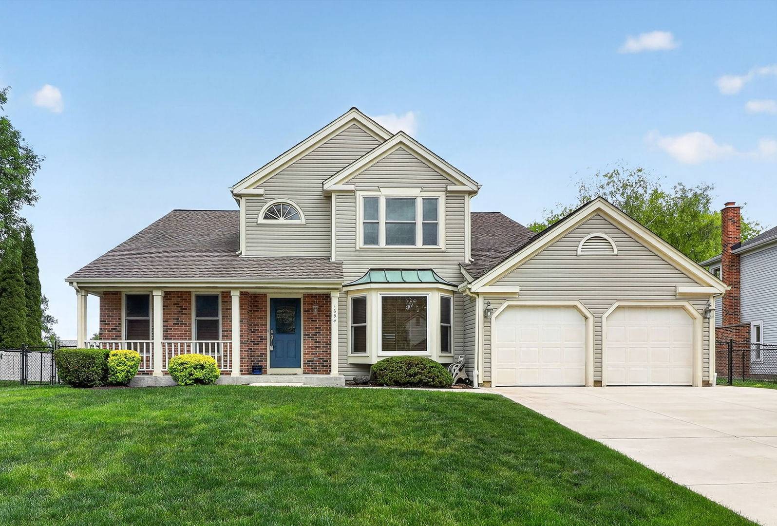 1694 Hampshire DR, Elk Grove Village, IL 60007
