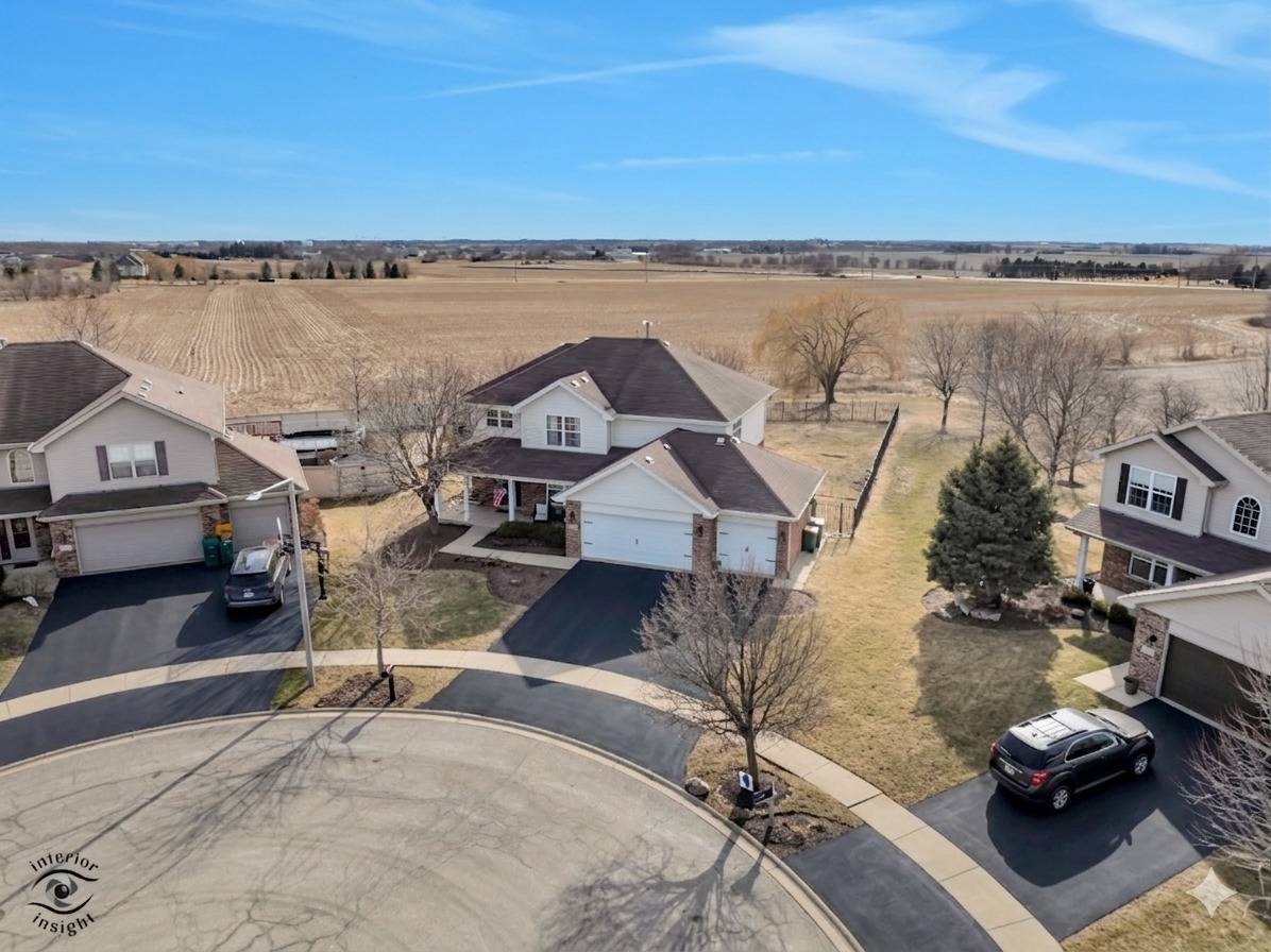 24518 Shawnee LN, Manhattan, IL 60442
