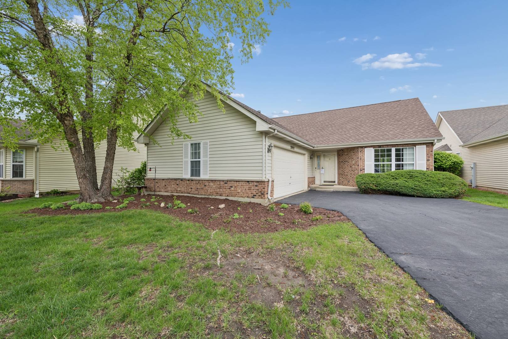 20976 W Olive ST, Plainfield, IL 60544