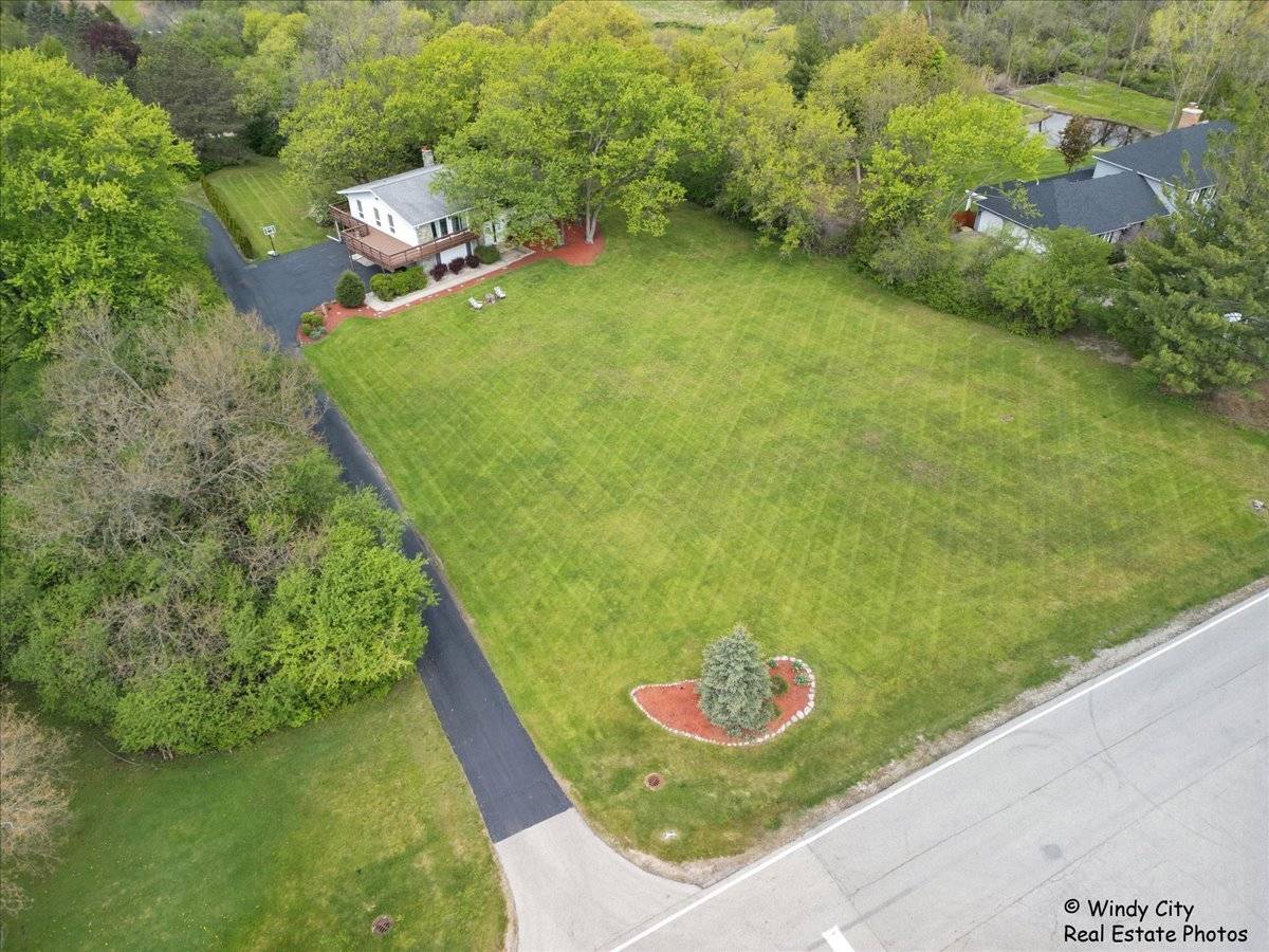 472 KNOLLWOOD DR, Barrington, IL 60010