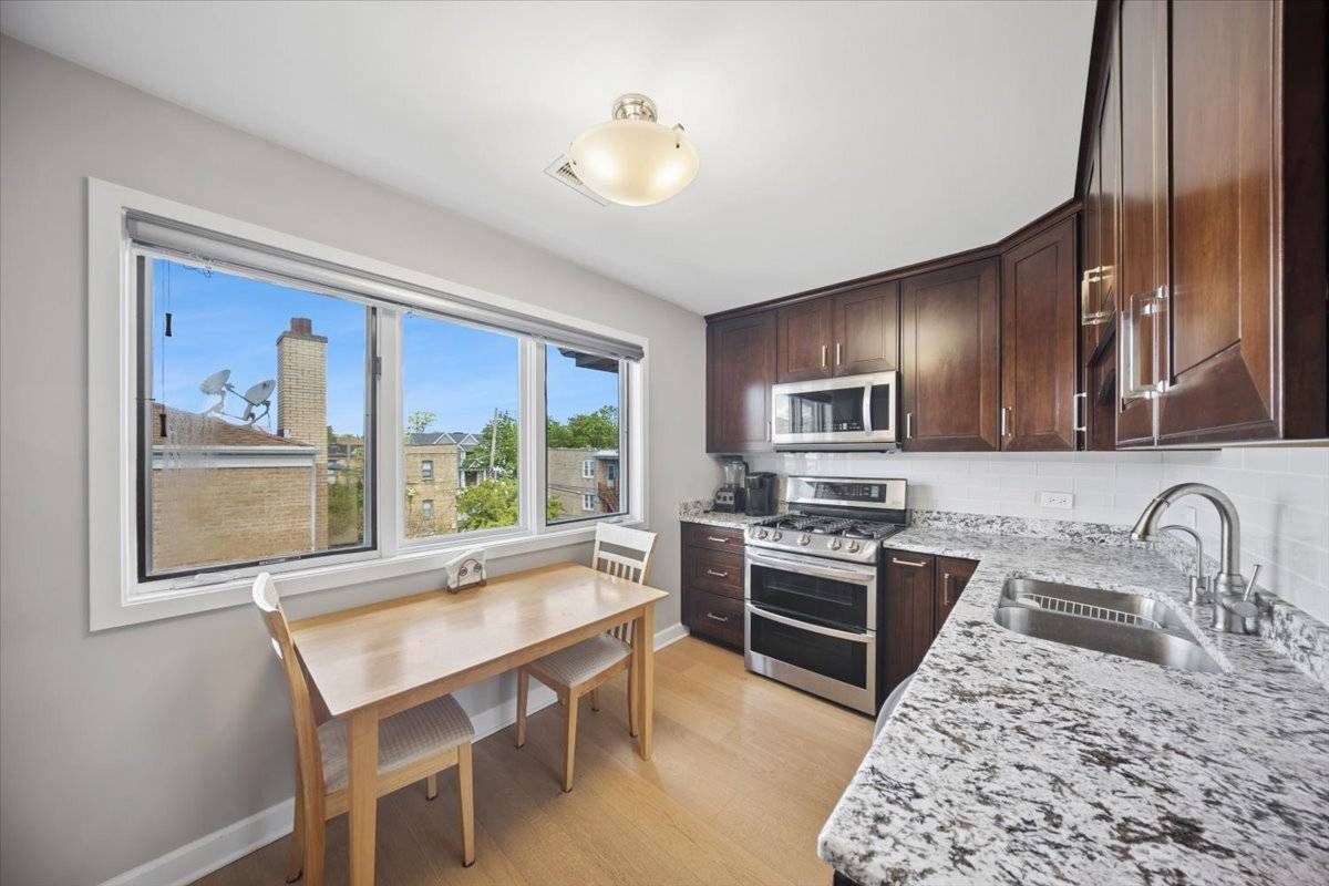 6625 N Northwest HWY #303, Chicago, IL 60631