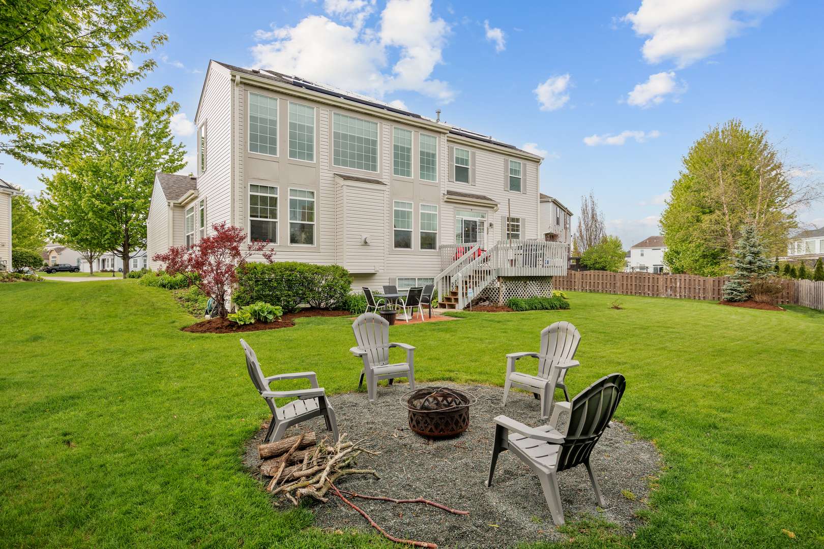 10631 Oregon TRL, Huntley, IL 60142
