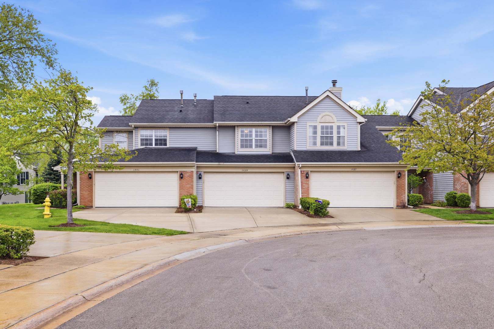 1441 GREENS CT #B, Glendale Heights, IL 60139