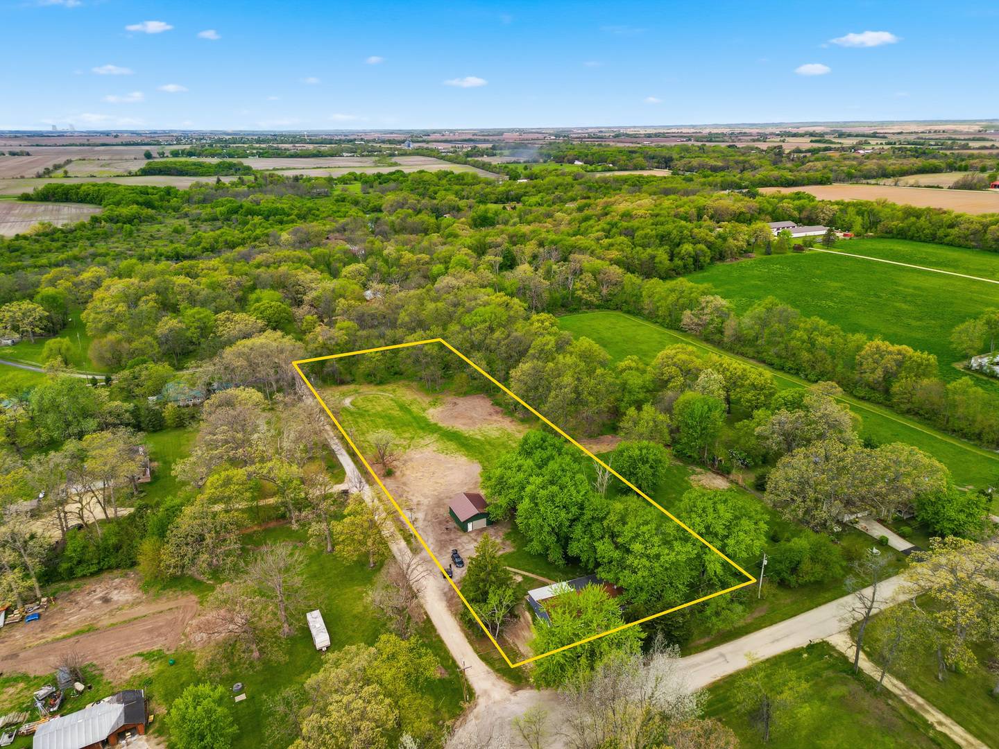 4924 N Wendorf RD, Monroe Center, IL 61052