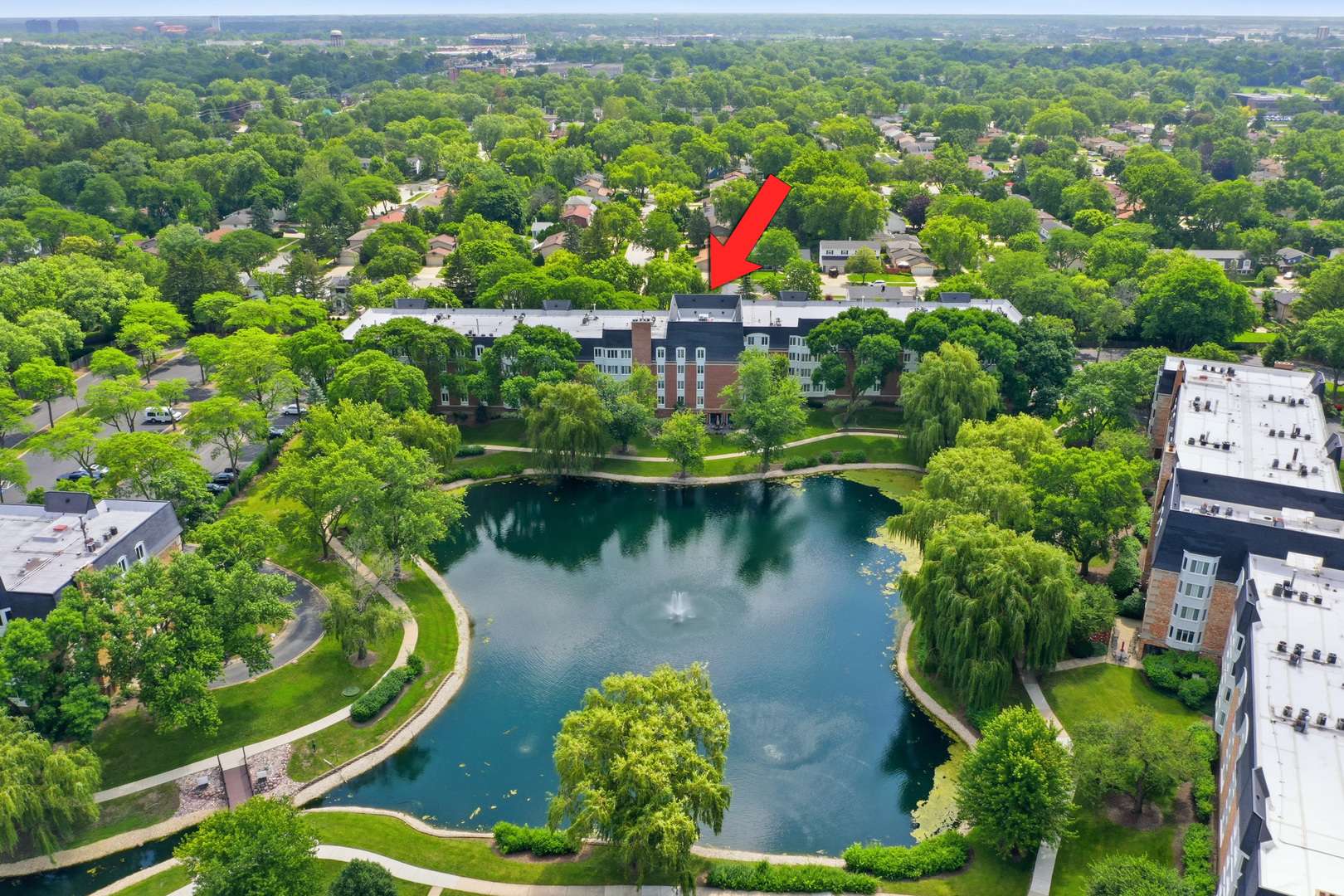 175 LAKE BLVD #312, Buffalo Grove, IL 60089