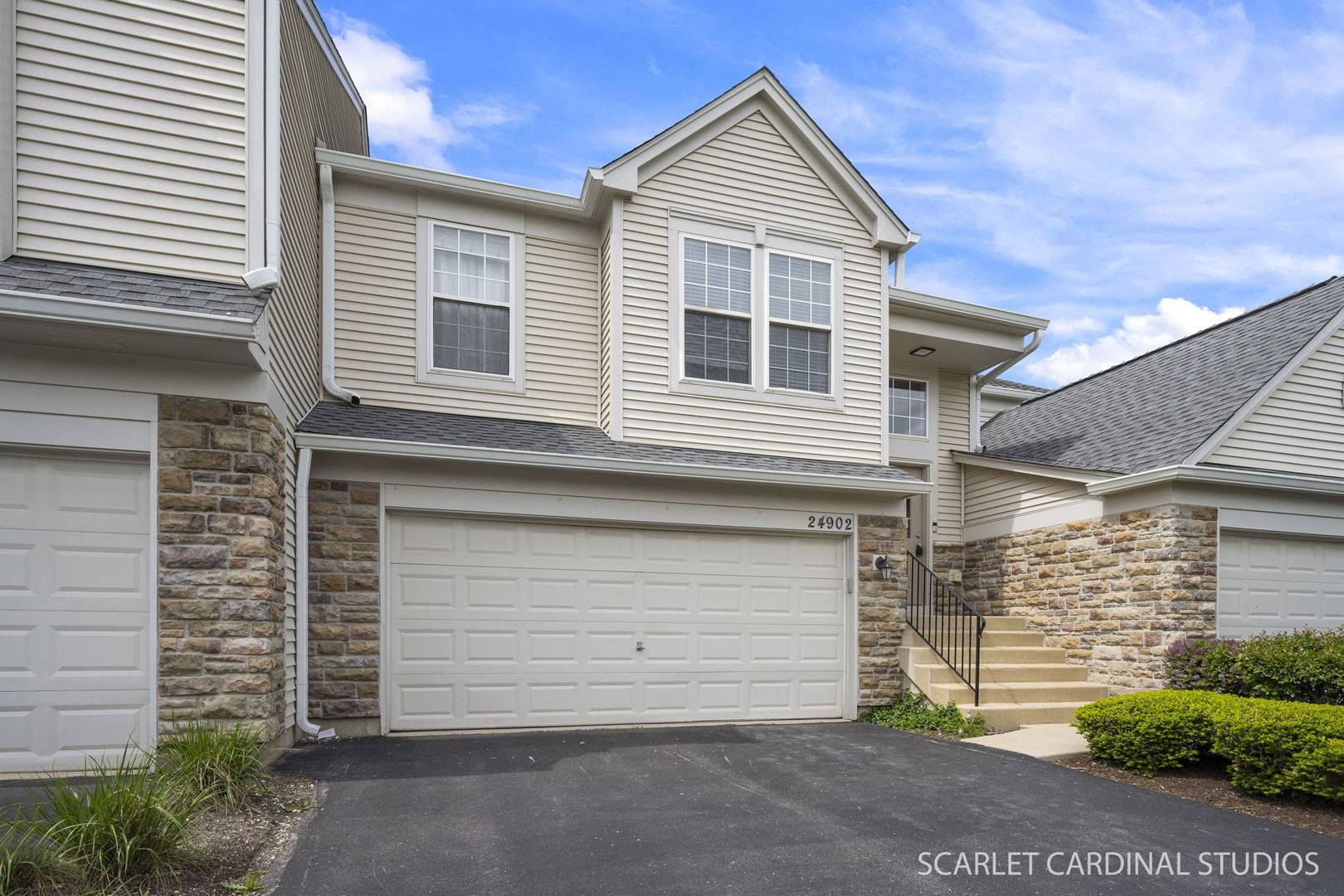 24902 Franklin LN, Plainfield, IL 60585