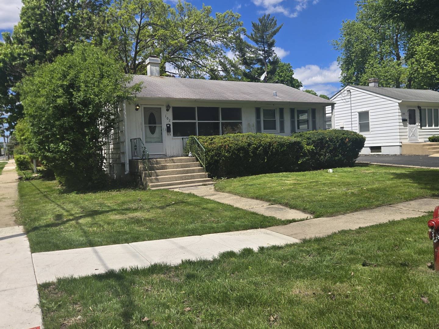 102 N Berteau AVE, Bartlett, IL 60103