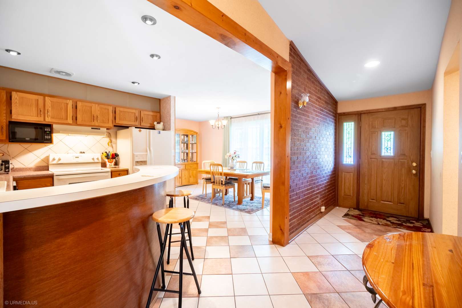 1720 N CHESTNUT AVE, Arlington Heights, IL 60004