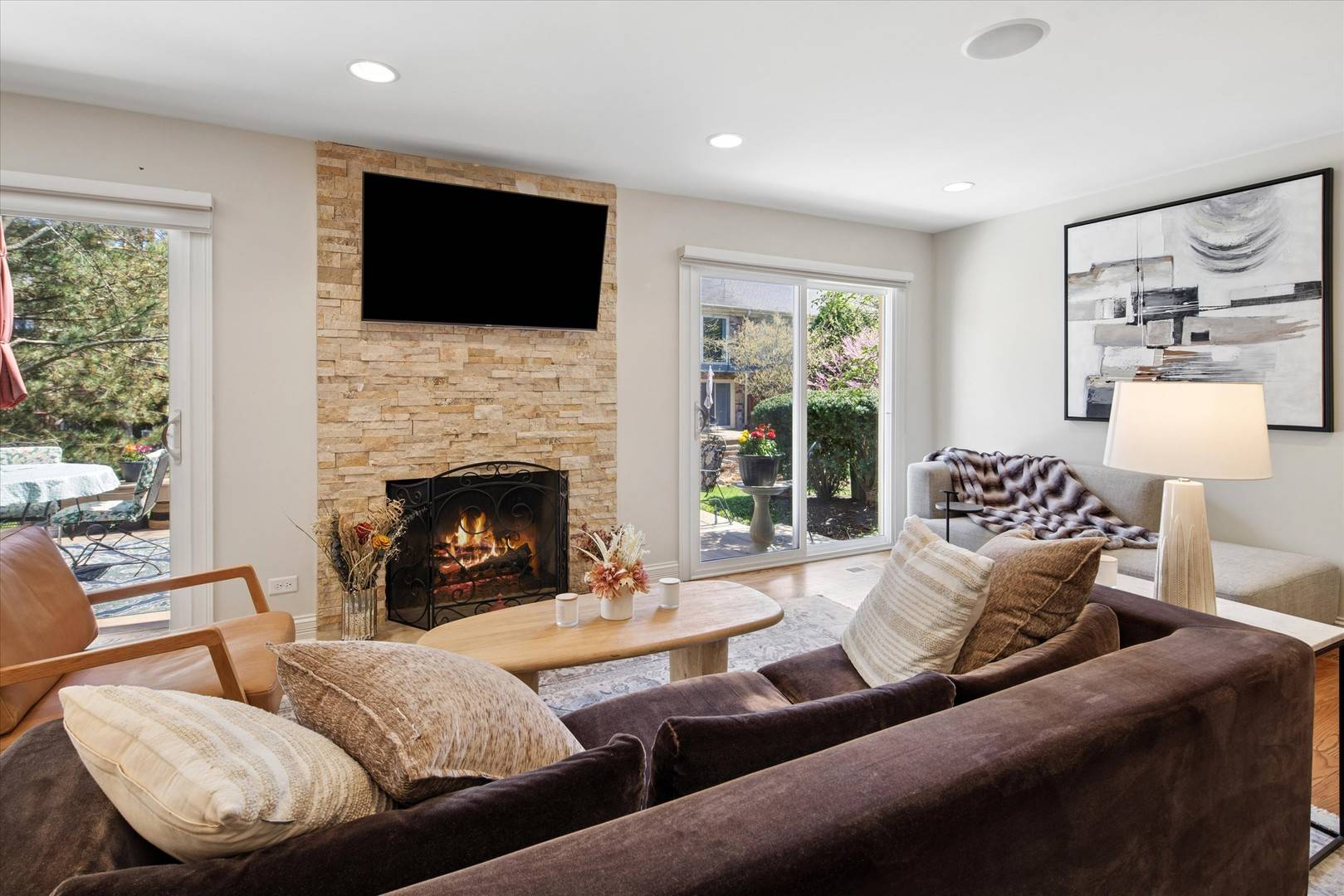 39 The Court of Cobblestone CT, Northbrook, IL 60062