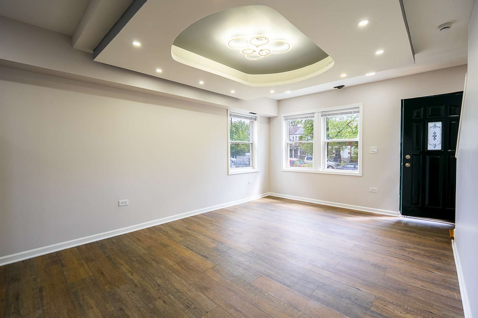 734 E 105th ST, Chicago, IL 60628