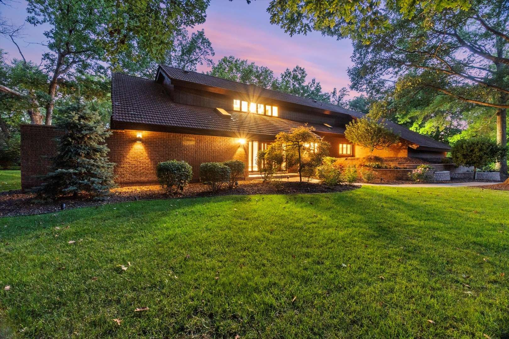 3540 Haweswood CT, Crete, IL 60417