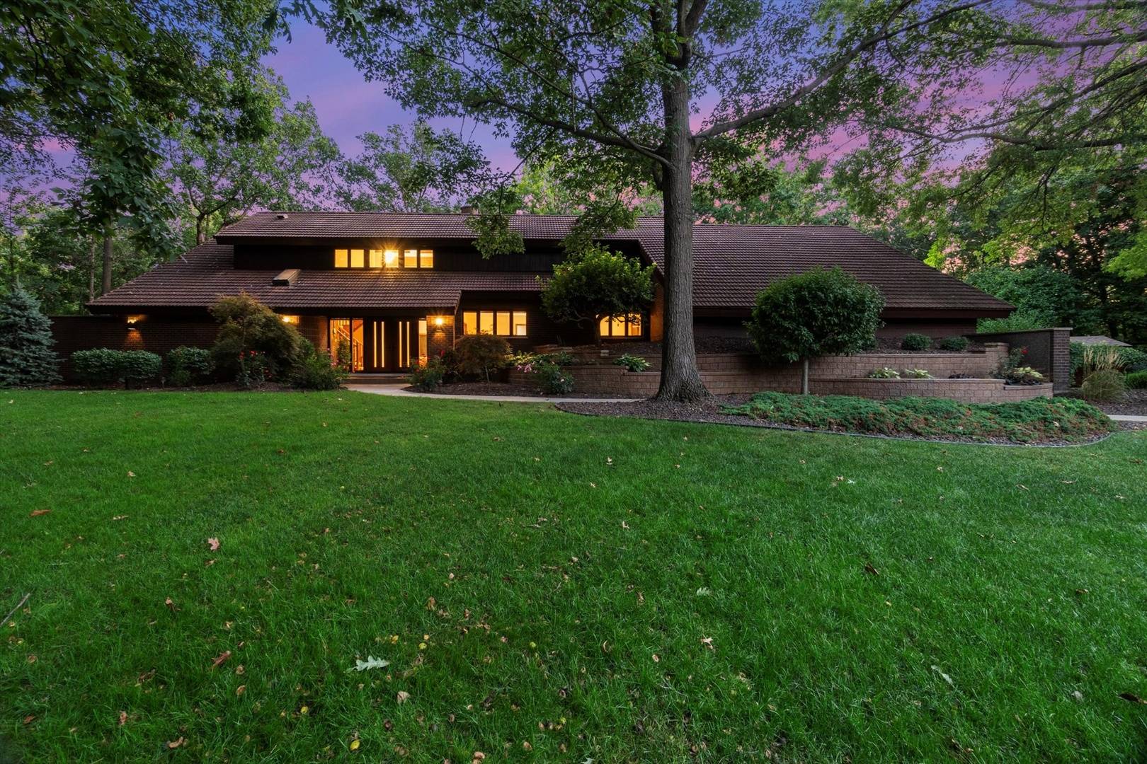 3540 Haweswood CT, Crete, IL 60417