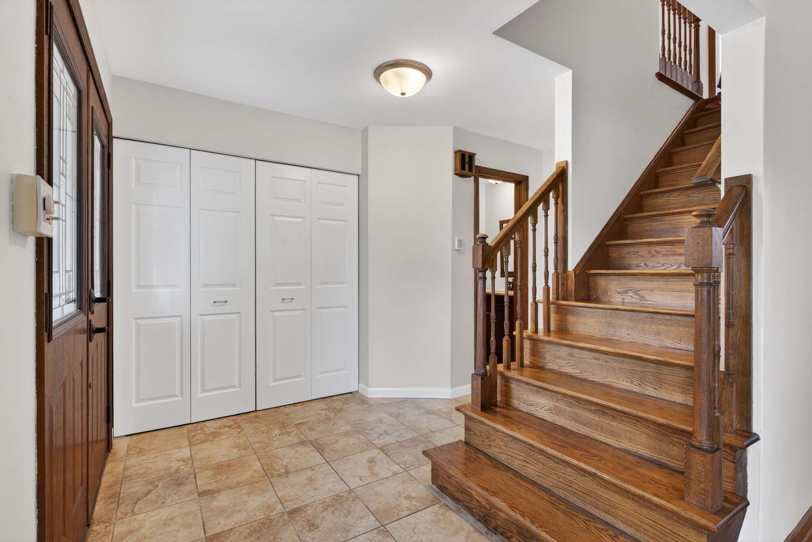 1717 N Burning Bush LN, Mount Prospect, IL 60056