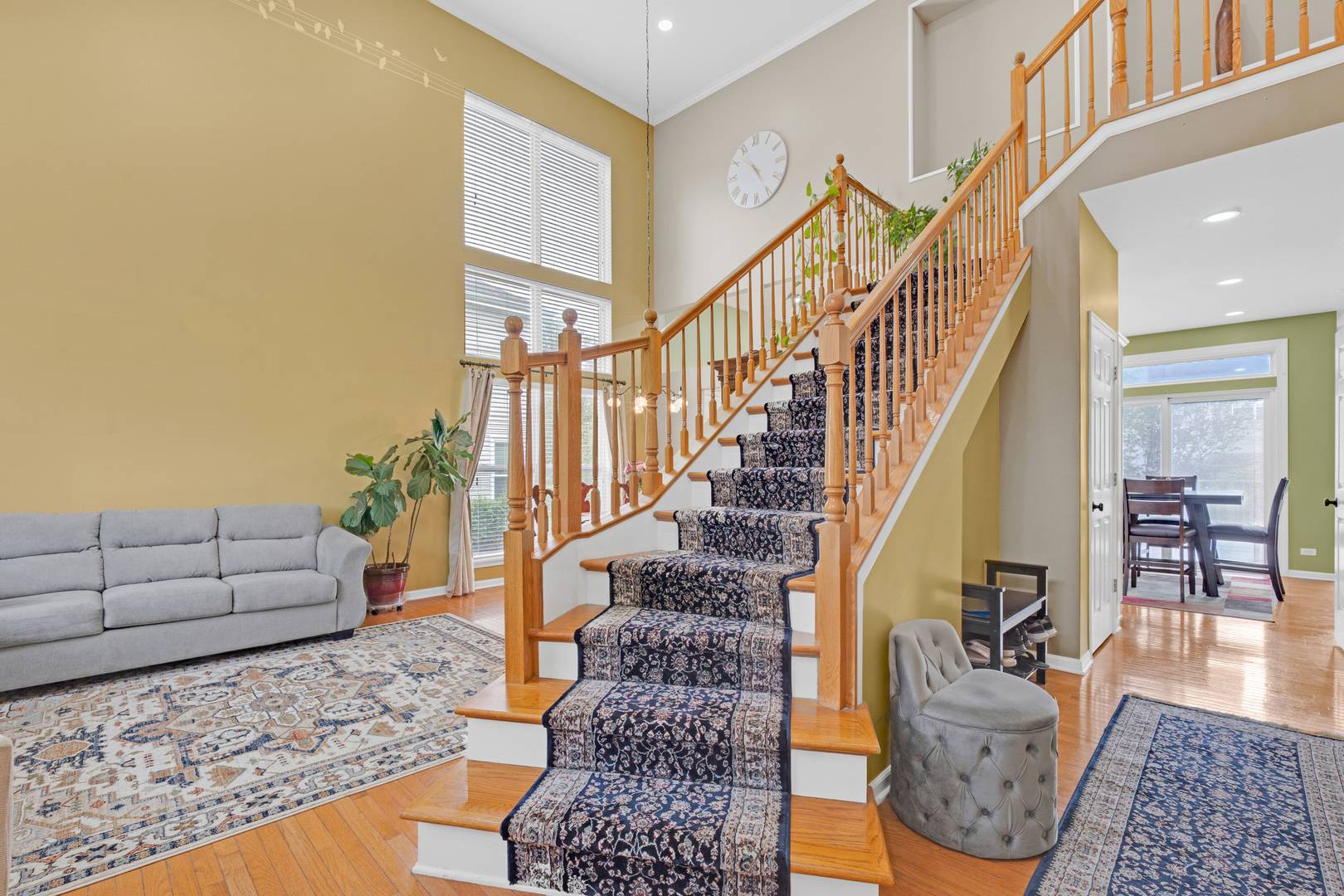 2324 Tracy LN, Algonquin, IL 60102