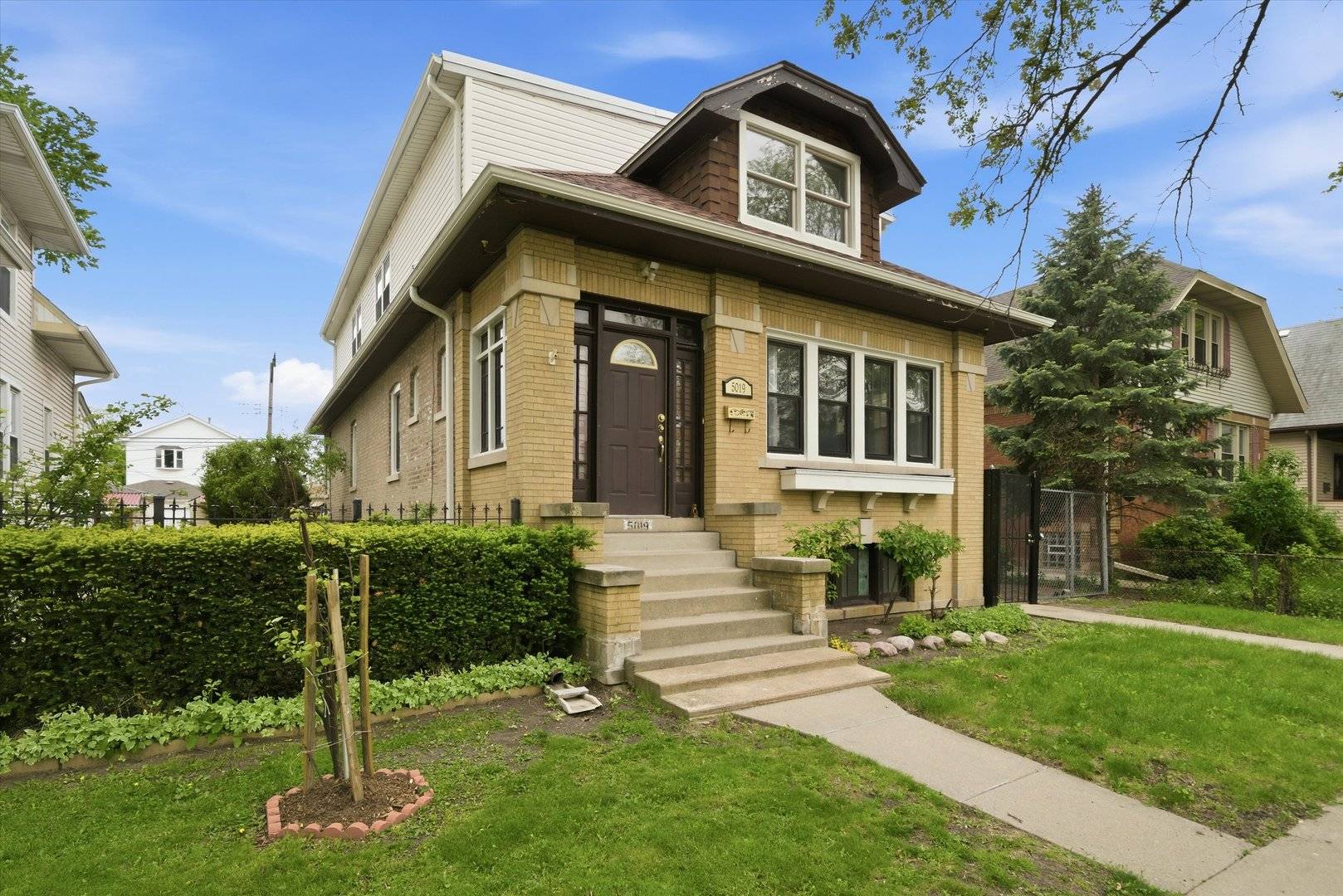 5019 N Kostner AVE, Chicago, IL 60630