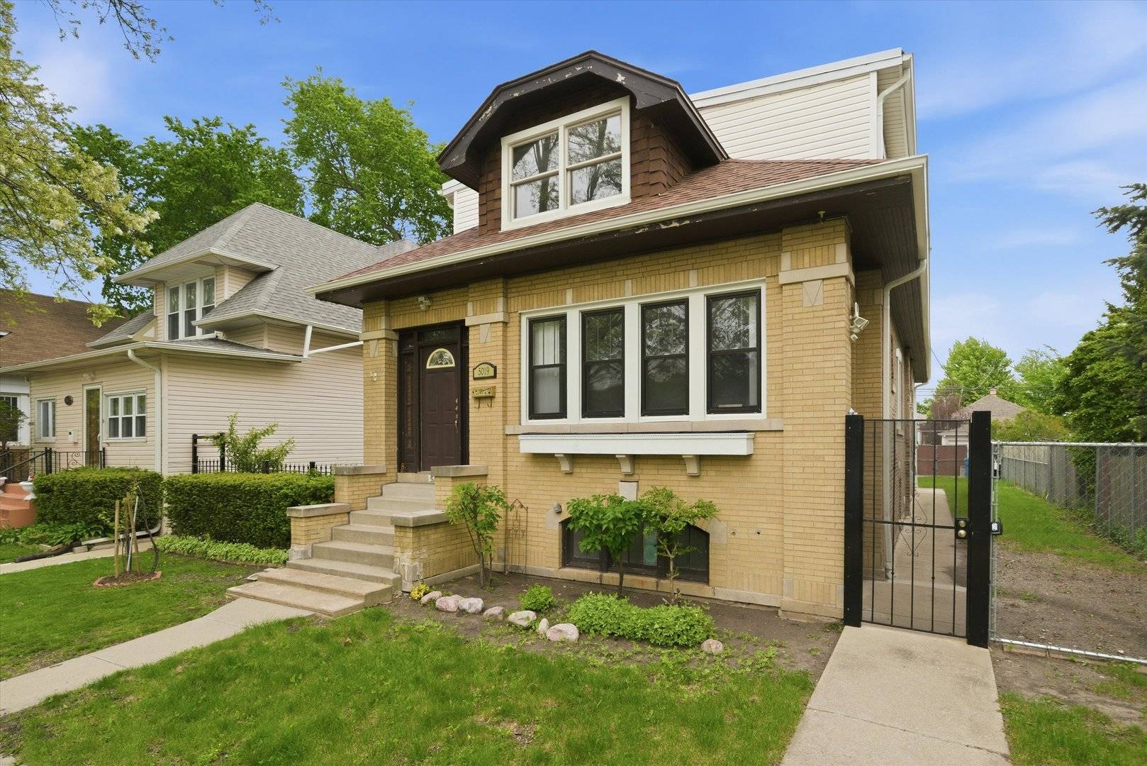 5019 N Kostner AVE, Chicago, IL 60630