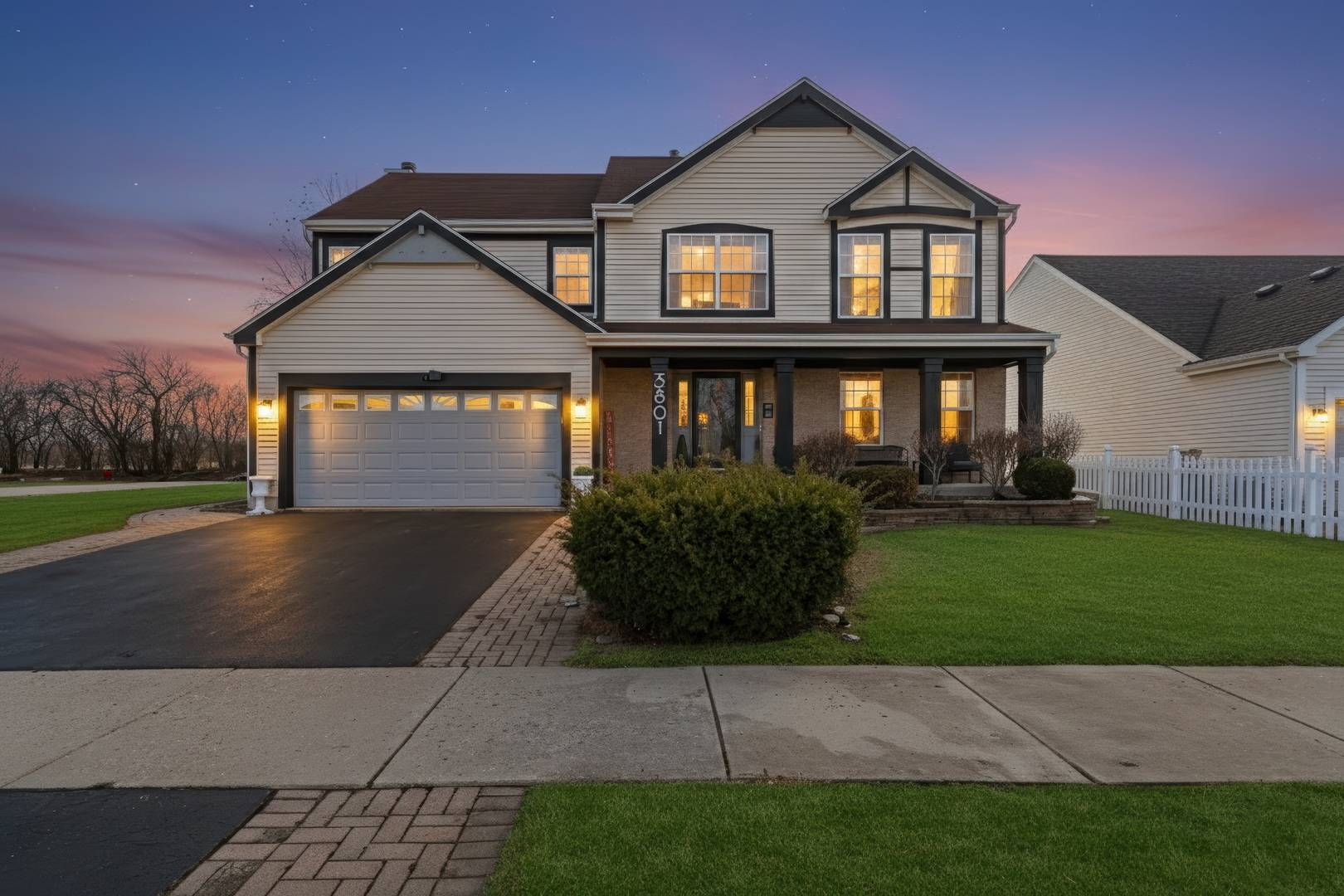 3801 Phillip DR, Zion, IL 60099