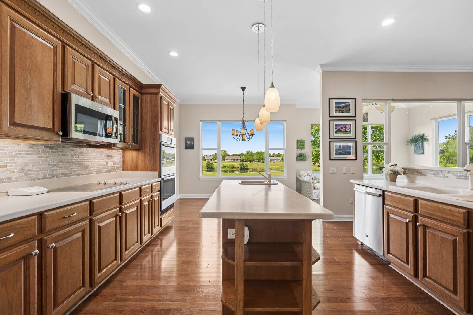 13037 Stone Creek CT, Huntley, IL 60142