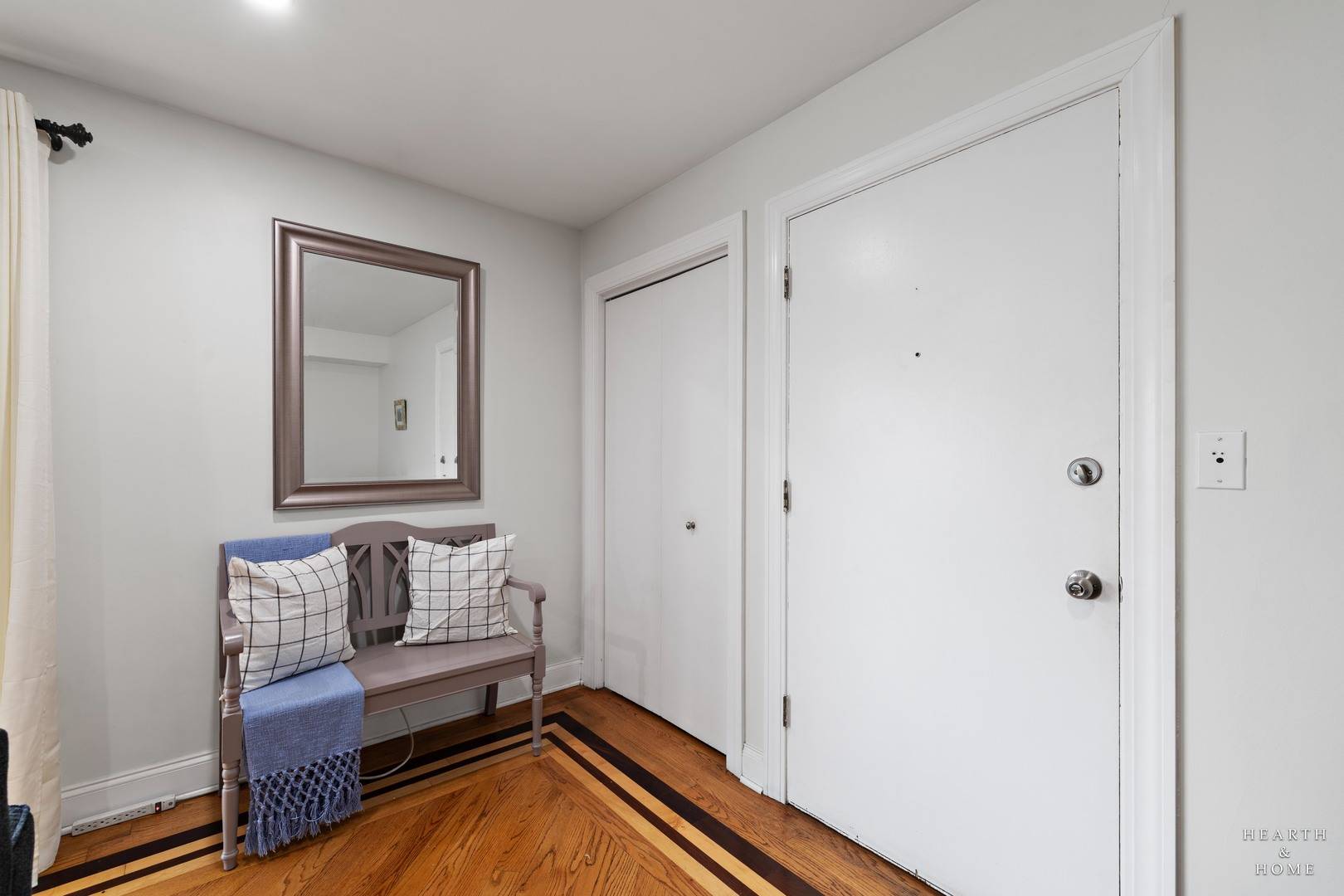 4208 N Keystone AVE #3F, Chicago, IL 60641