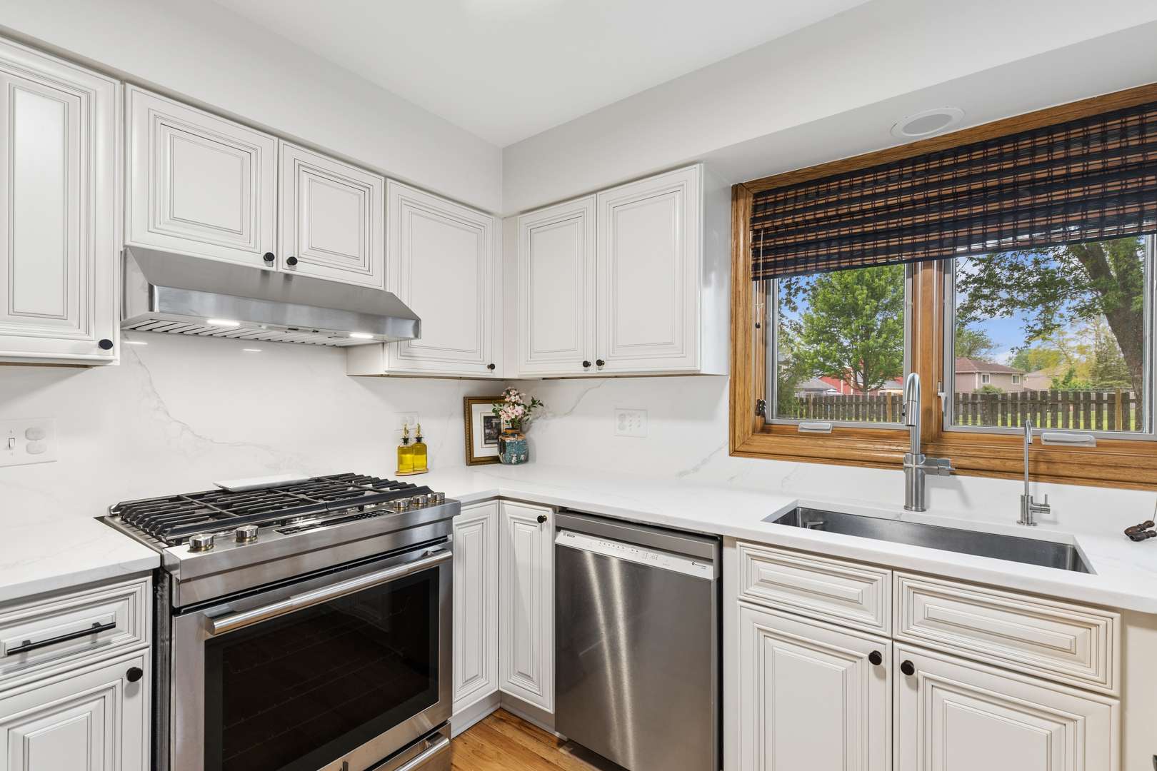 1424 Westport Ridge, Crystal Lake, IL 60014