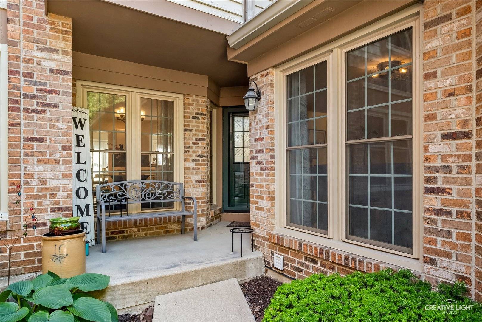 0N682 CHELSEA CIR, Winfield, IL 60190