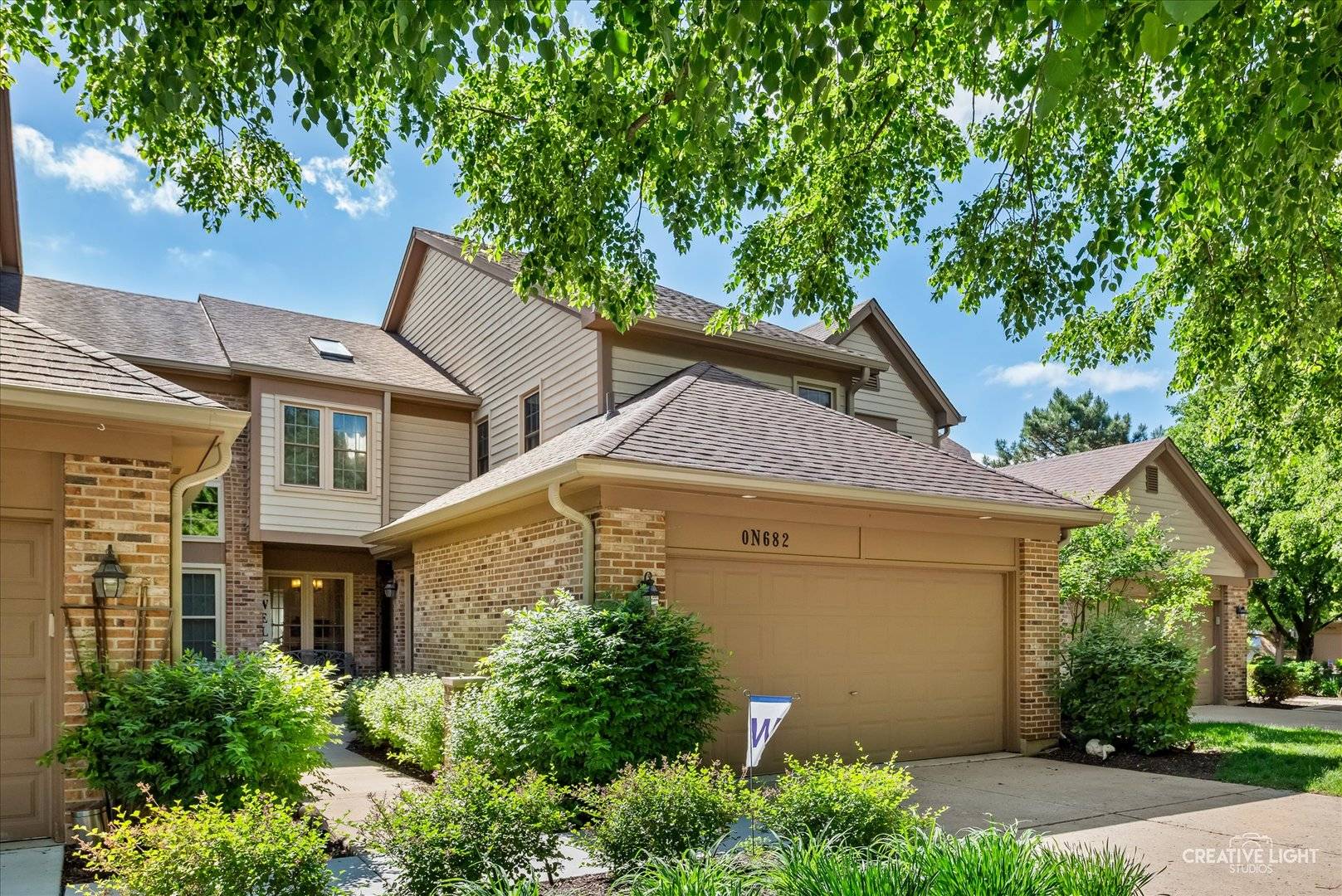 0N682 CHELSEA CIR, Winfield, IL 60190