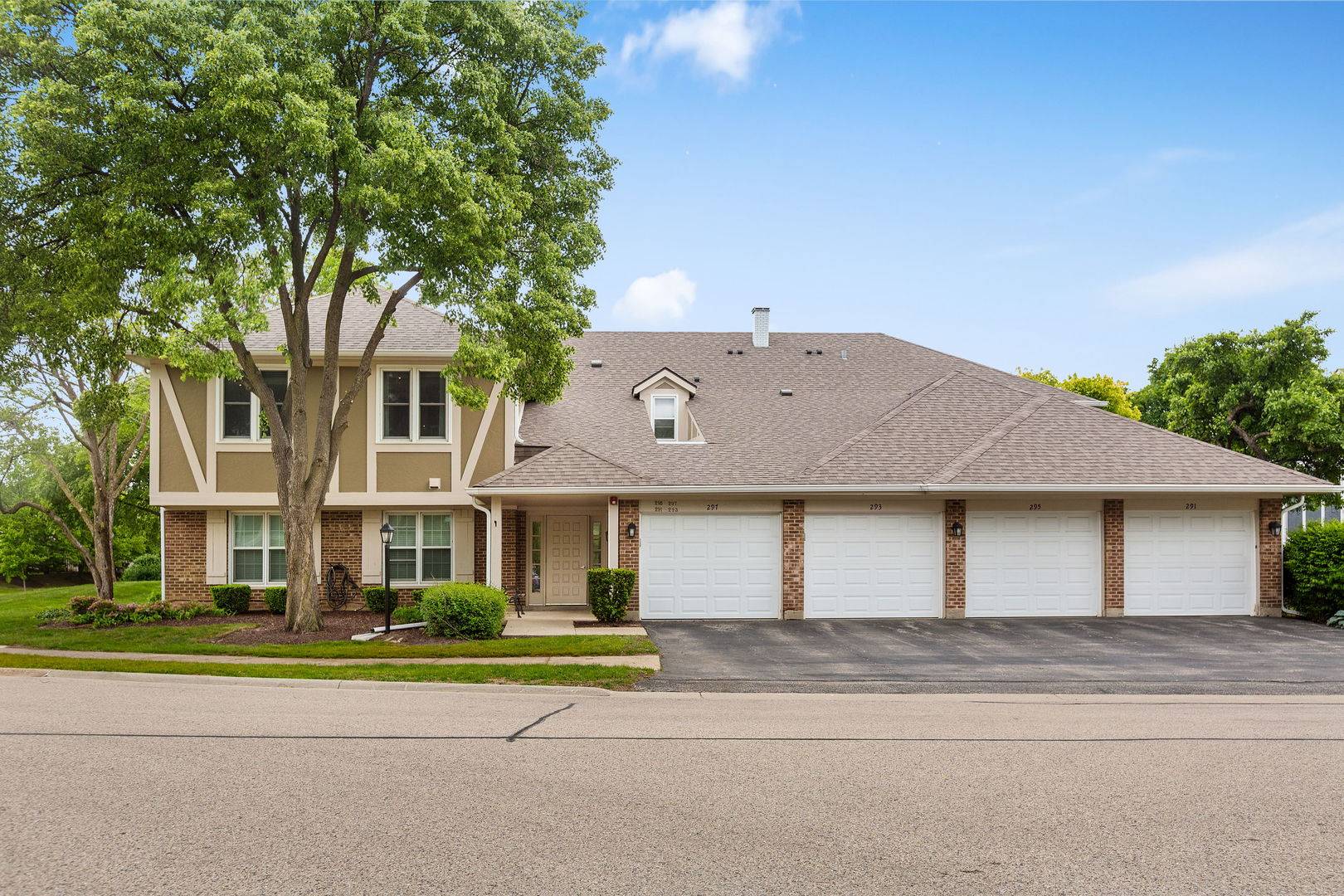 295 Coventry CIR #295, Vernon Hills, IL 60061