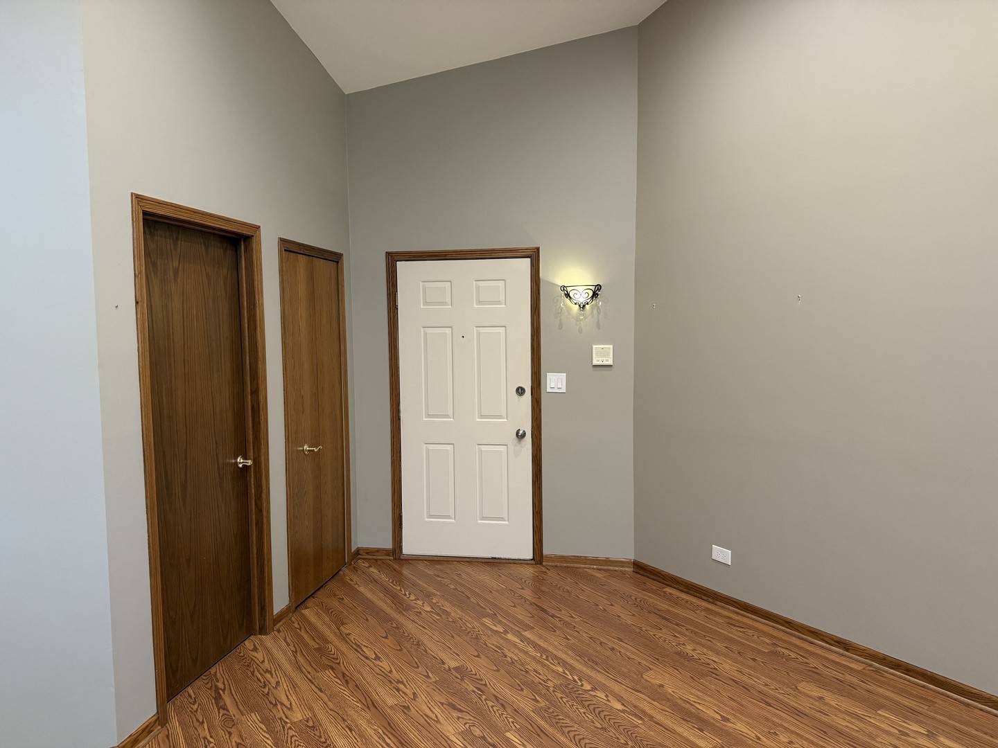 2648 Harbor DR #2648, Joliet, IL 60431