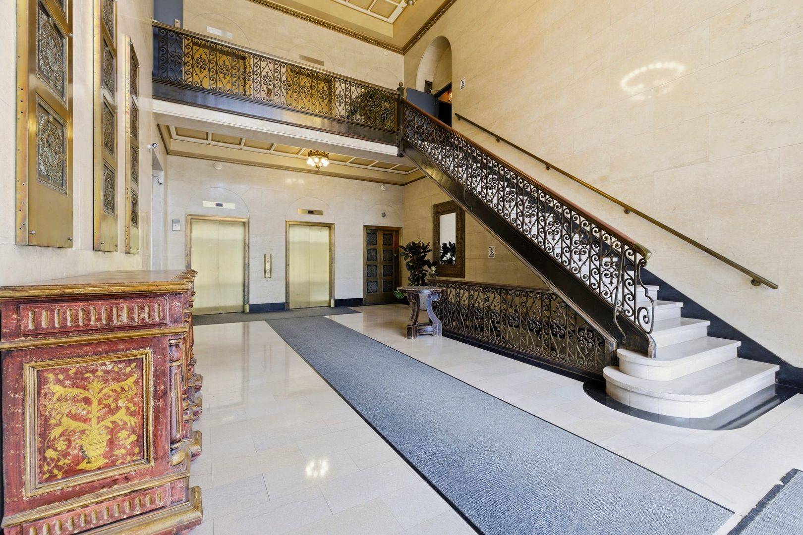 1791 W Howard ST #302, Chicago, IL 60626