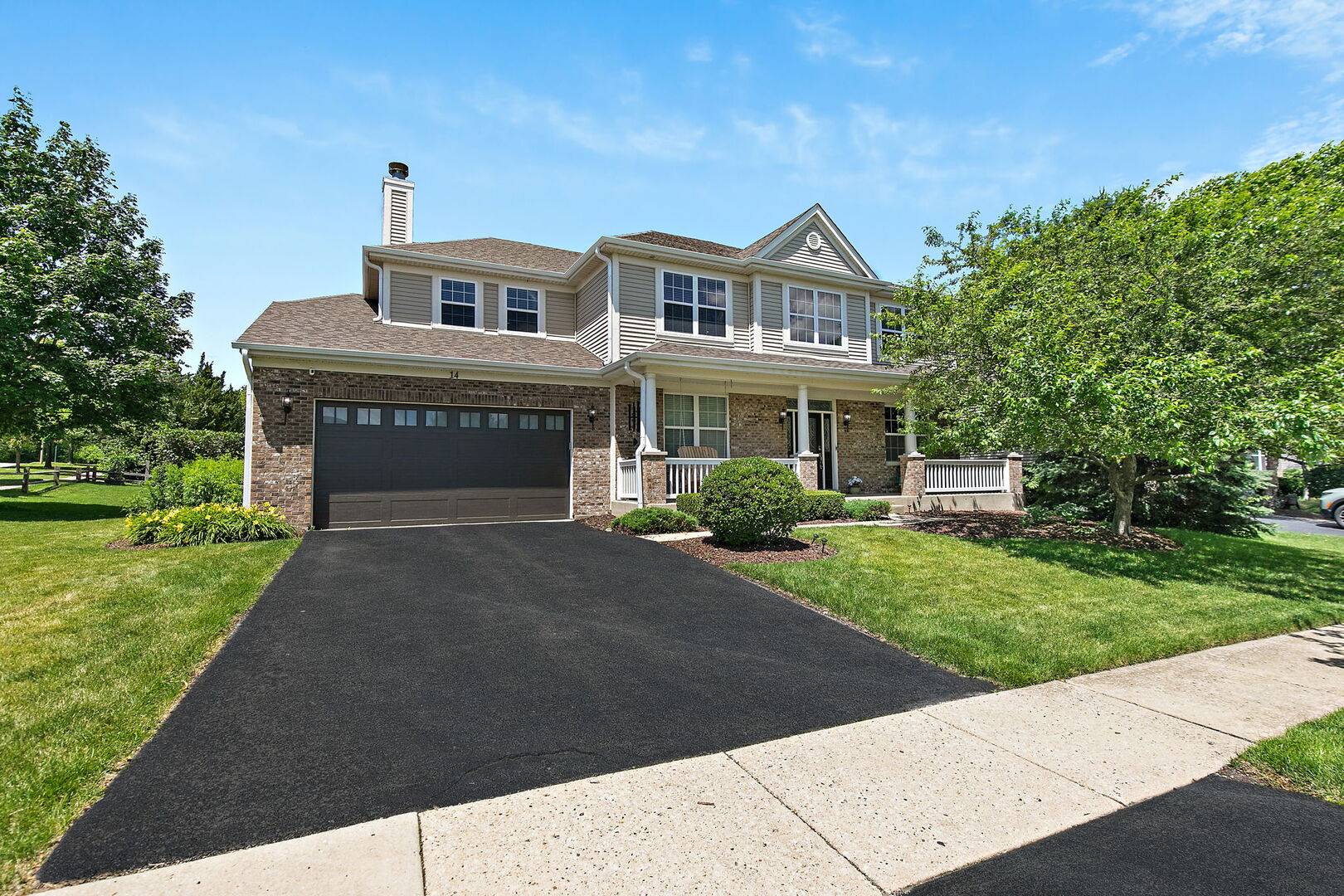 14 Kenilworth CT, Cary, IL 60013