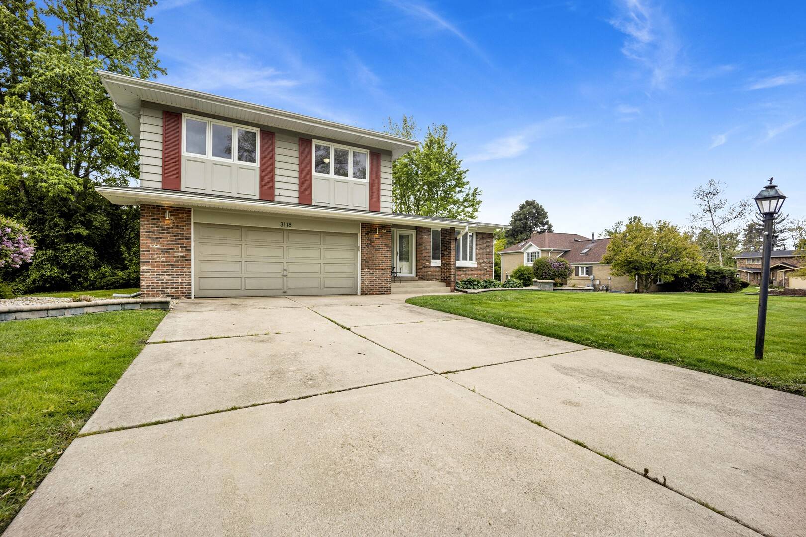 3118 Polly LN, Flossmoor, IL 60422