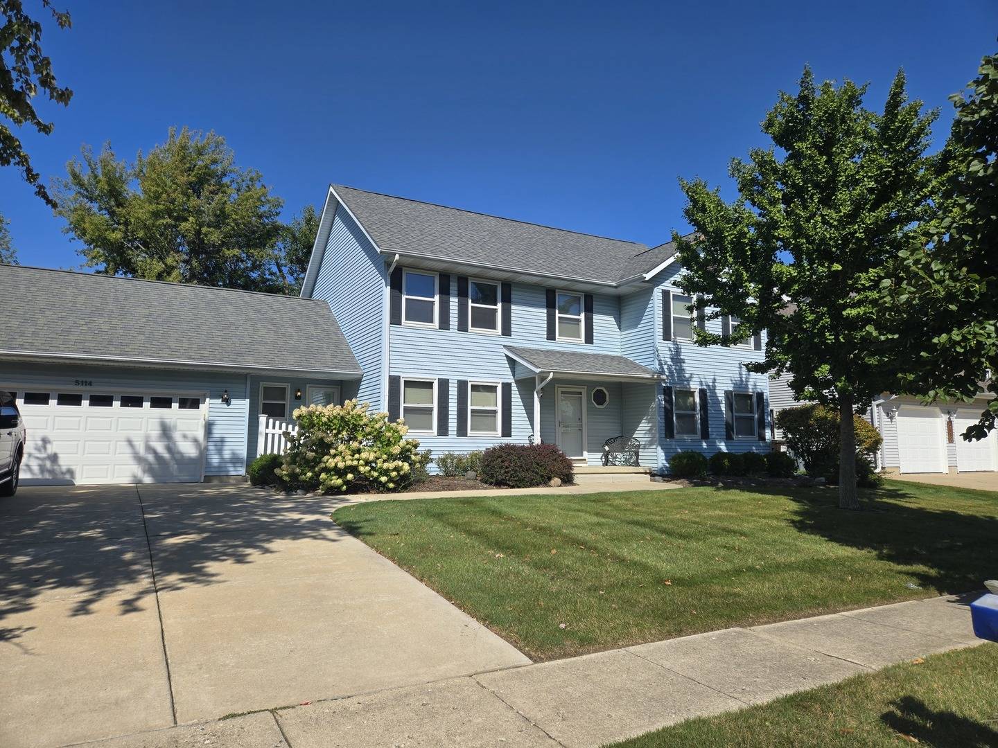 5114 W Malibu CT, Mchenry, IL 60050