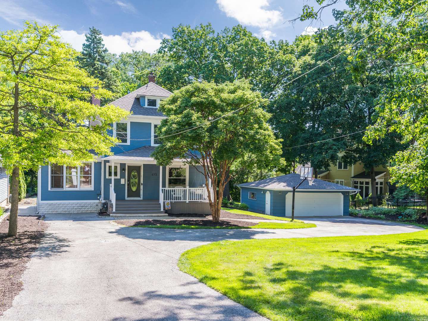 473 N Montclair AVE, Glen Ellyn, IL 60137