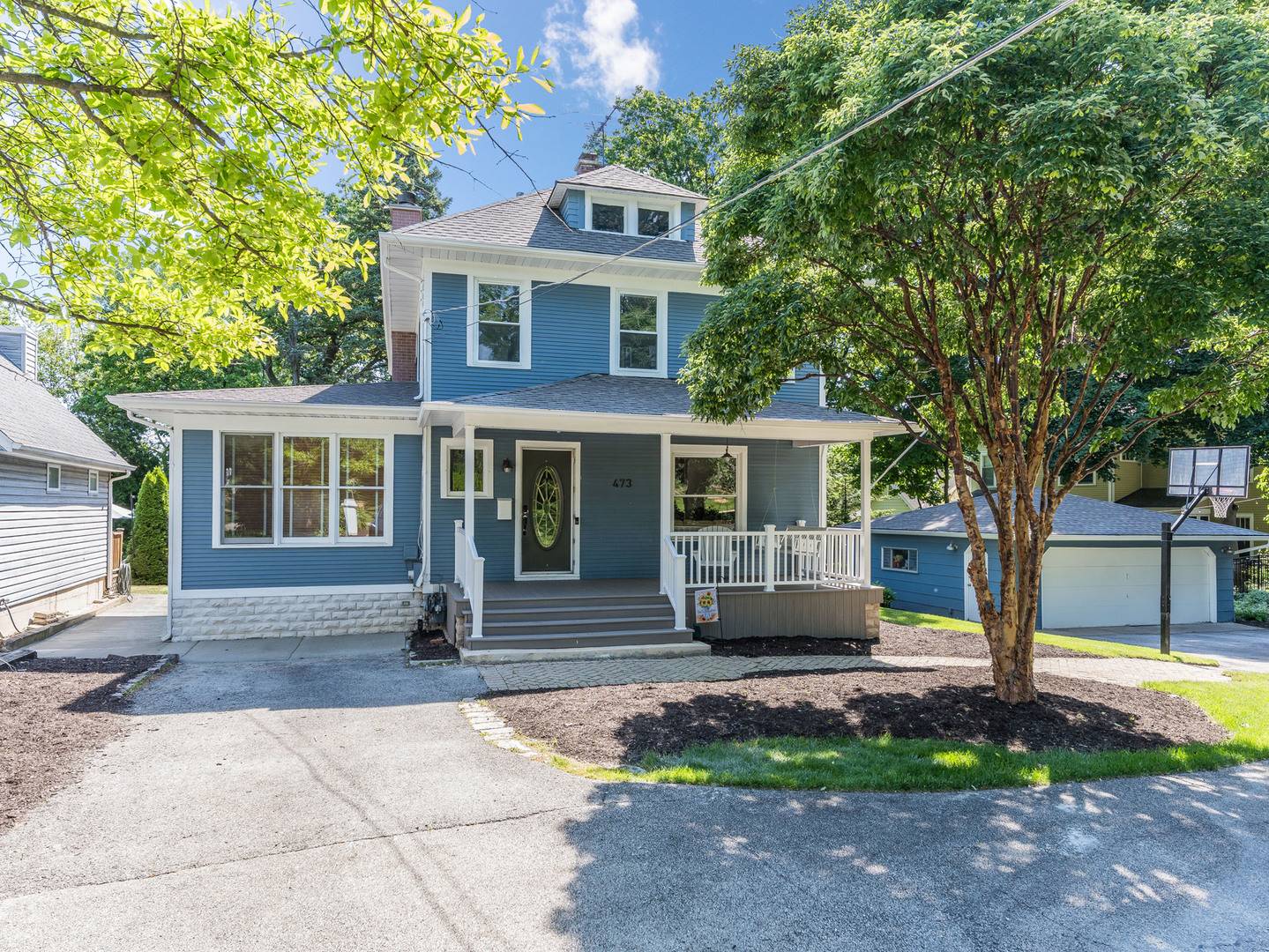 473 N Montclair AVE, Glen Ellyn, IL 60137