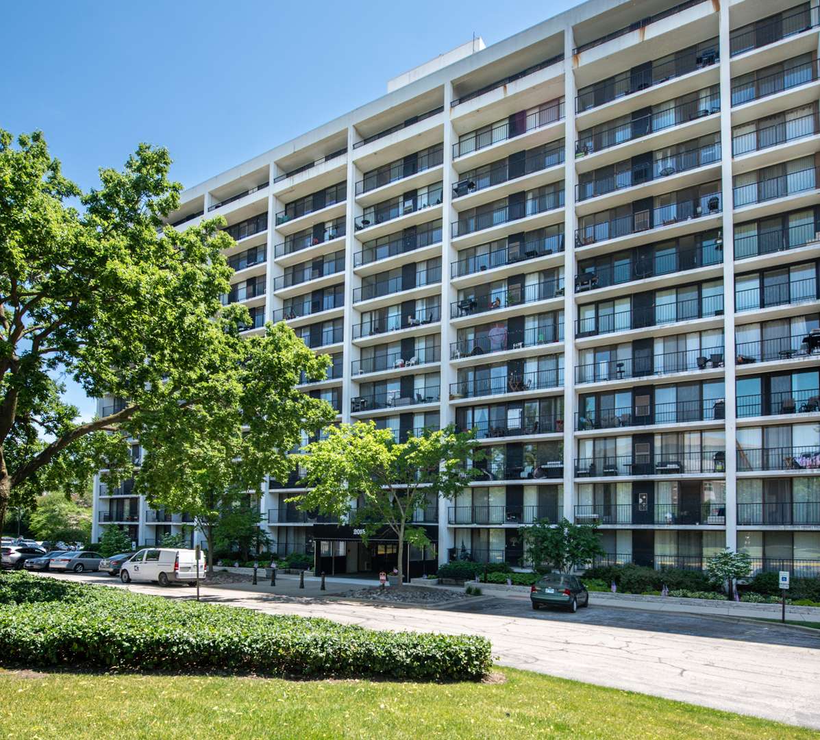 2015 S. Finley RD #612, Lombard, IL 60148