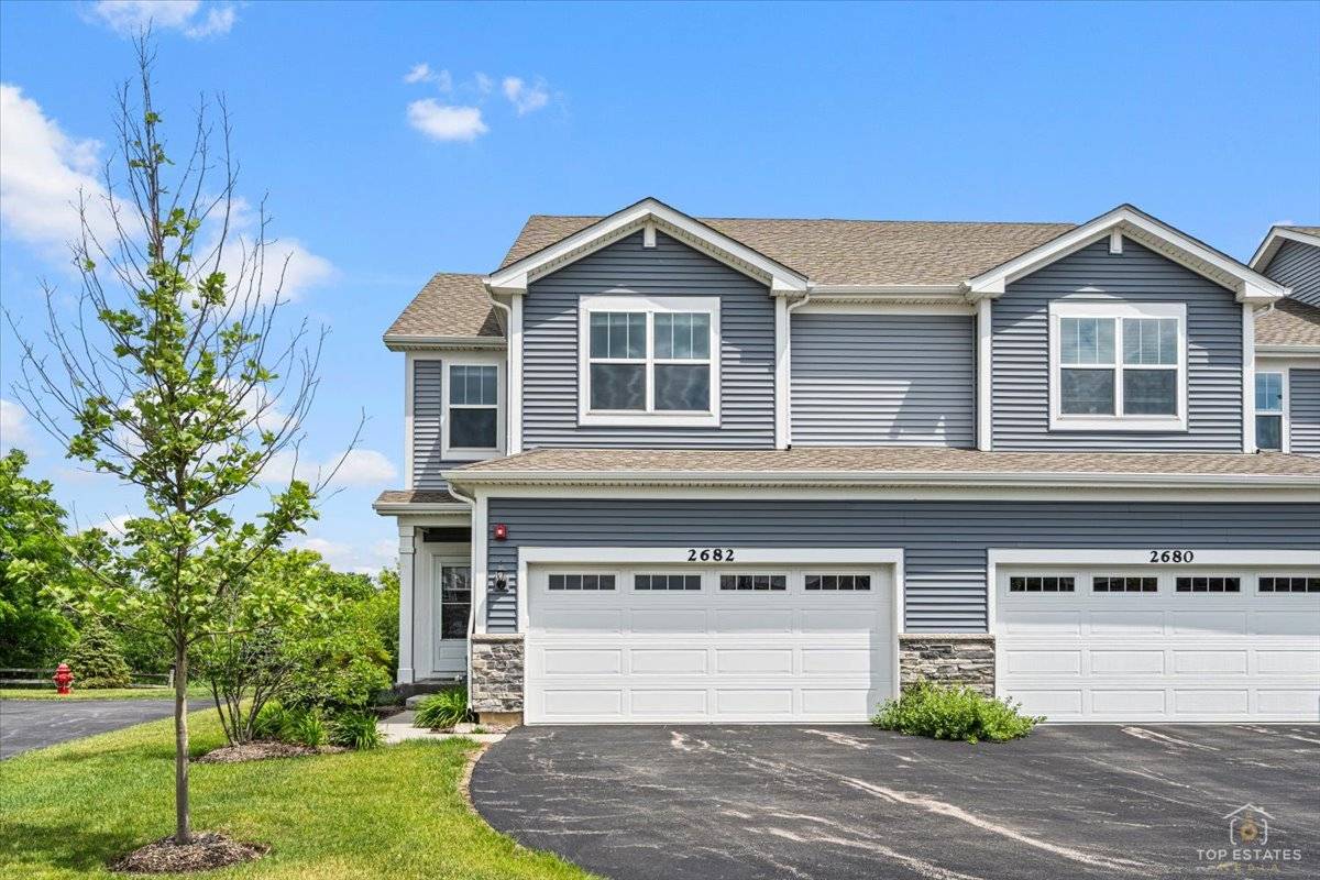 2682 Martini ST, Mundelein, IL 60060