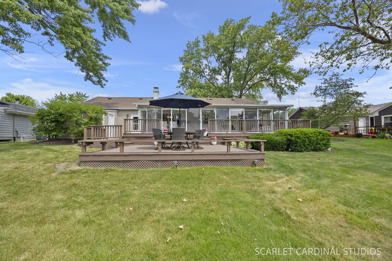 18 Cayman DR, Montgomery, IL 60538