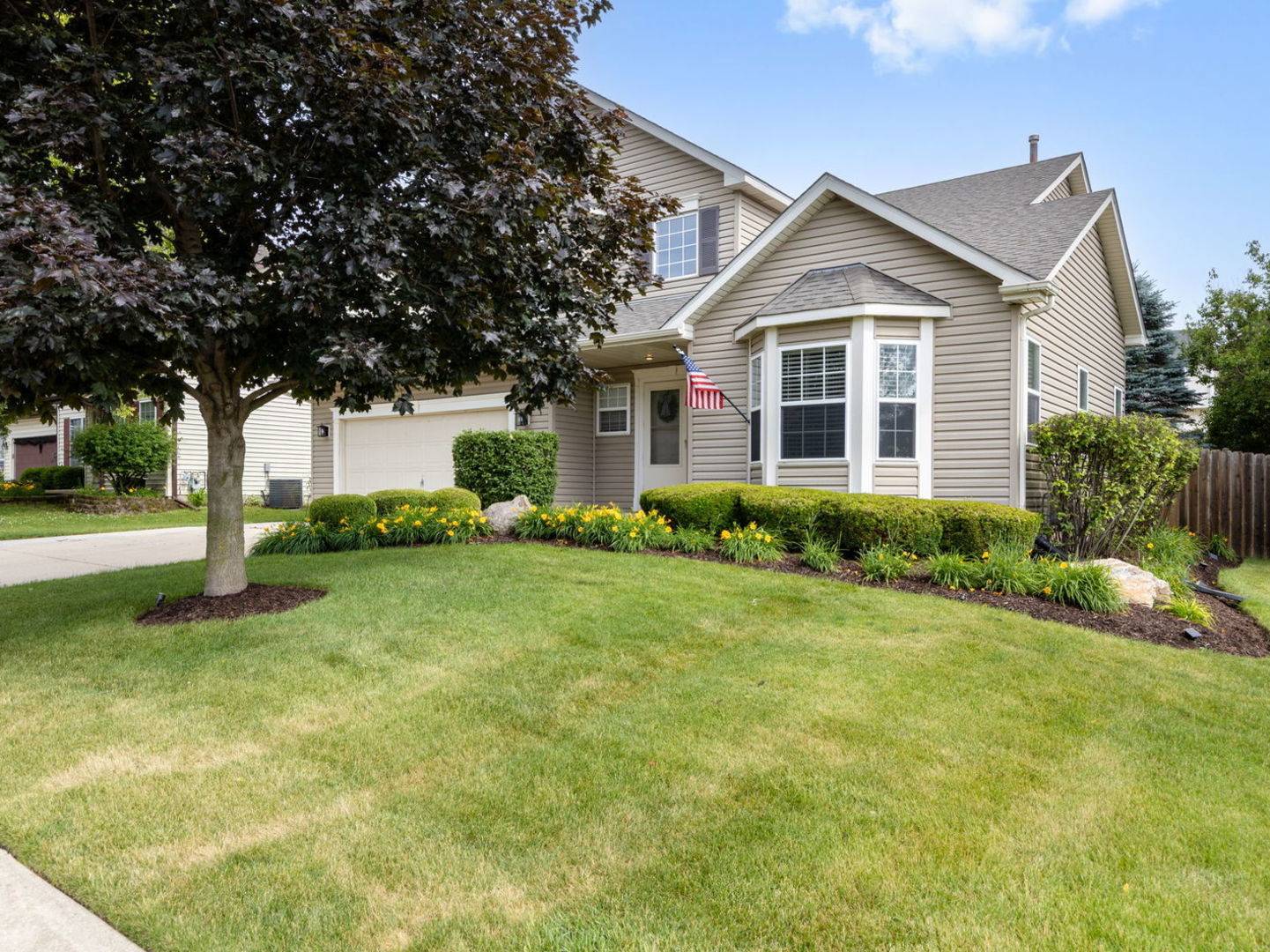 4716 Oregon TRL, Mchenry, IL 60050