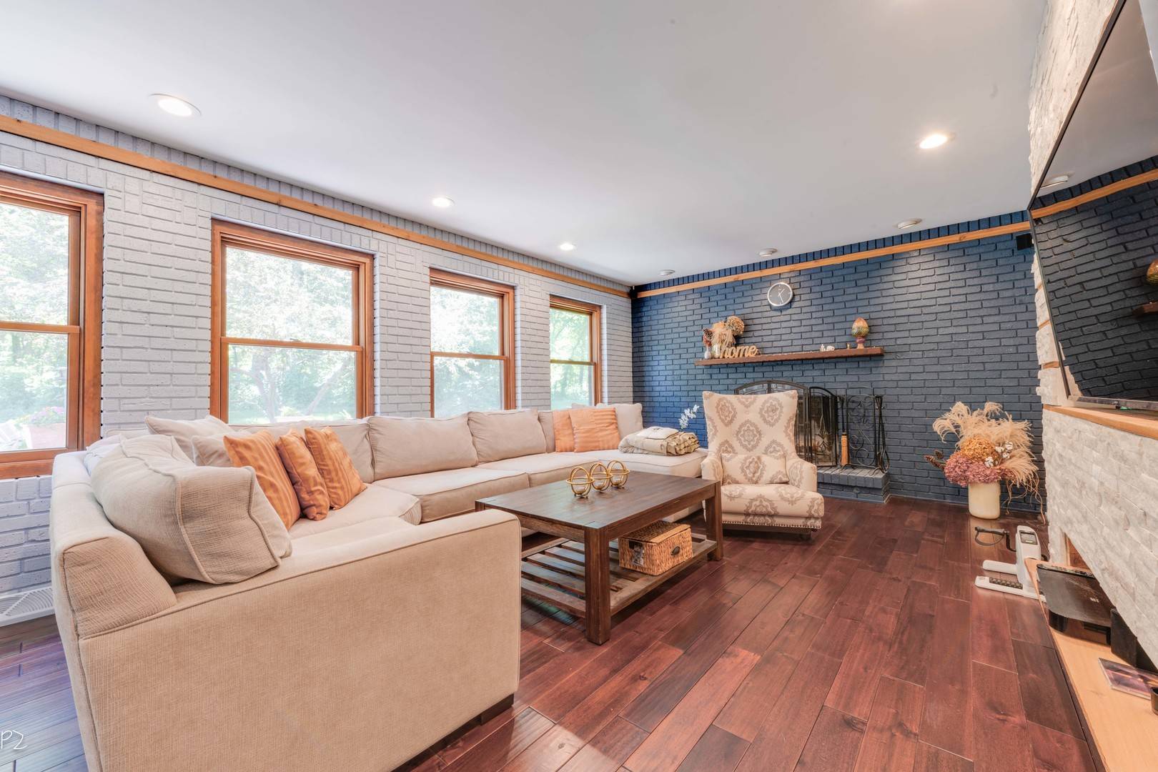 2565 ALTA CT, Lisle, IL 60532