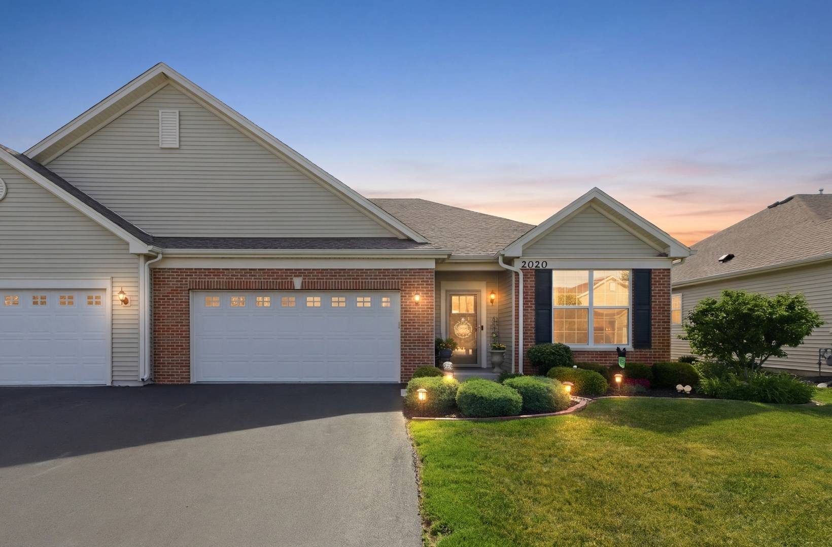 2020 Tremont LN, Joliet, IL 60431