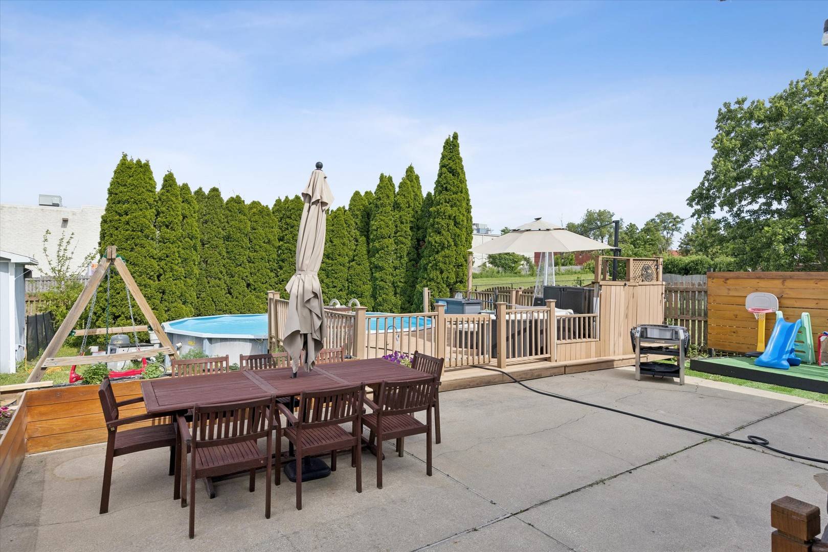 7325 Ticonderoga RD, Downers Grove, IL 60516