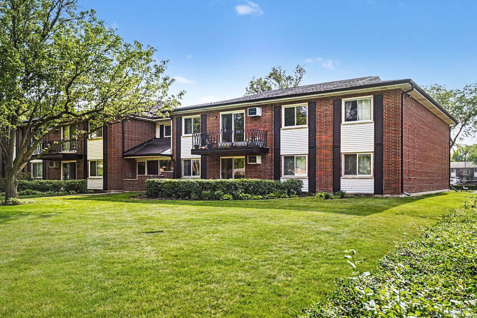 1110 N Dale AVE #1K, Arlington Heights, IL 60004