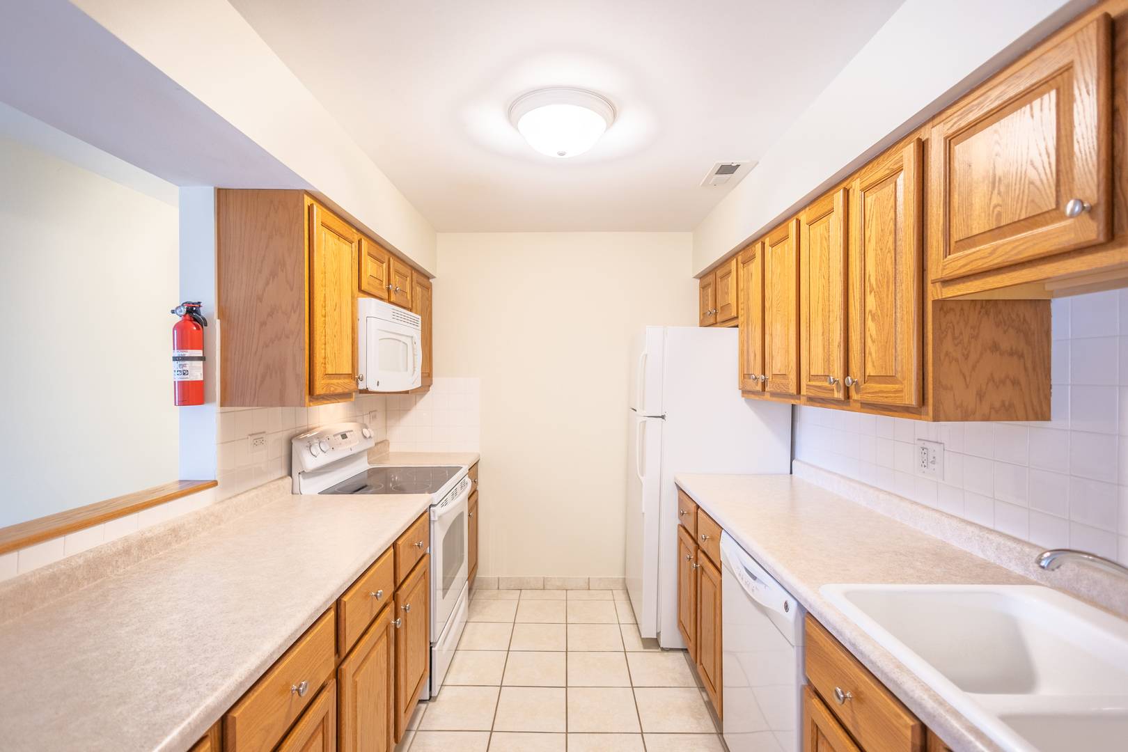 1420 STONEBRIDGE CIR #5N, Wheaton, IL 60189