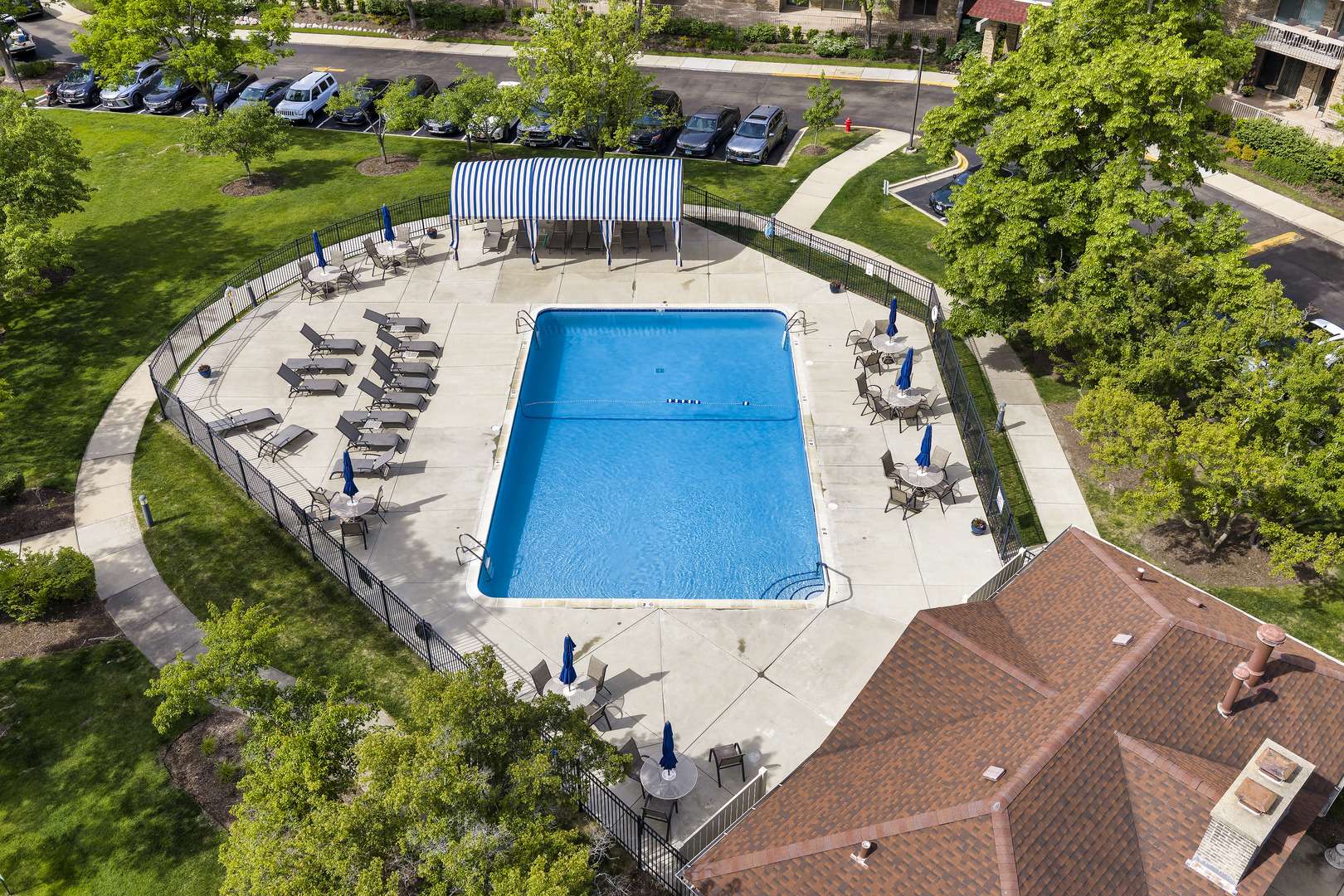 1280 Rudolph RD #5H, Northbrook, IL 60062