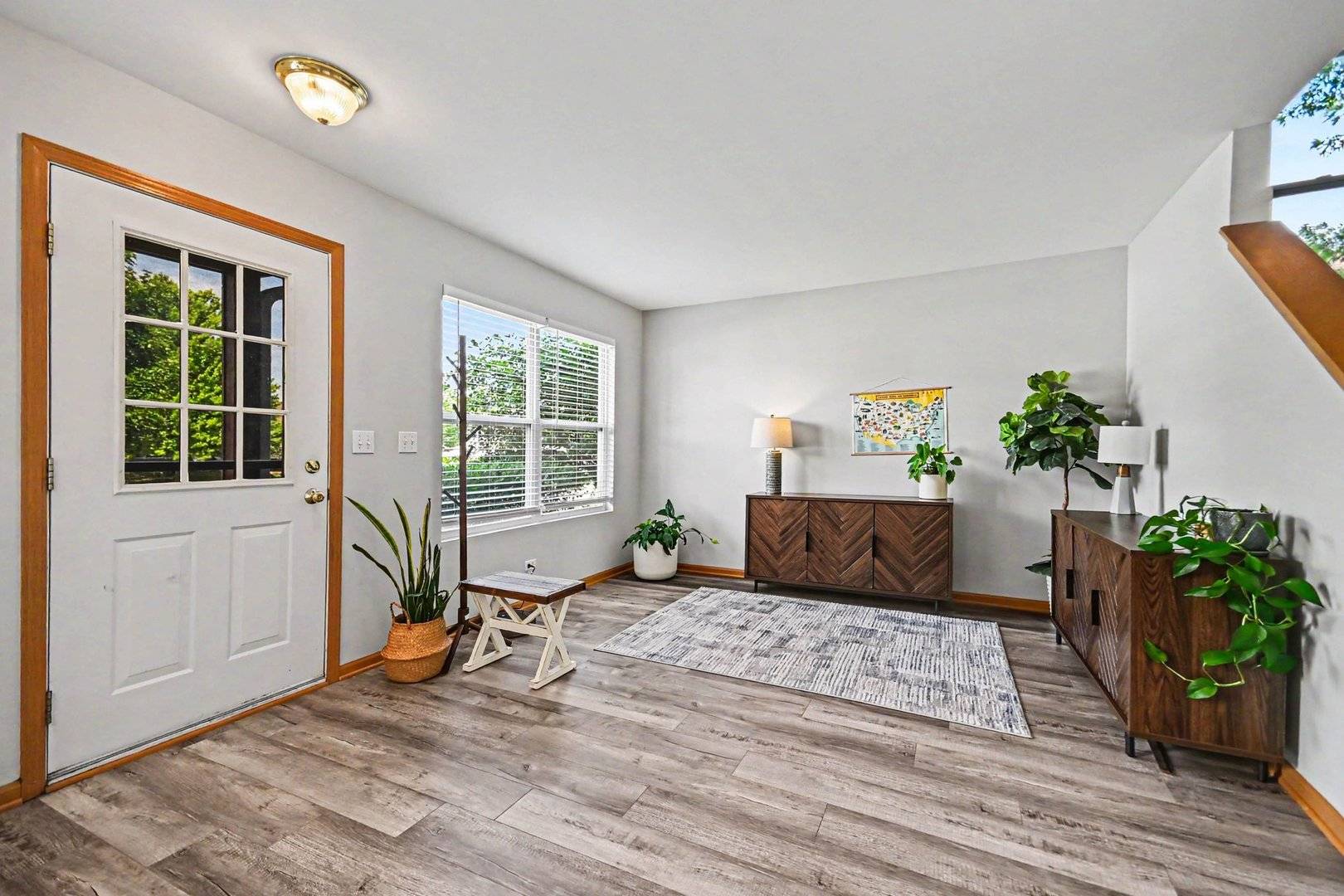 10477 Dawson ST, Huntley, IL 60142