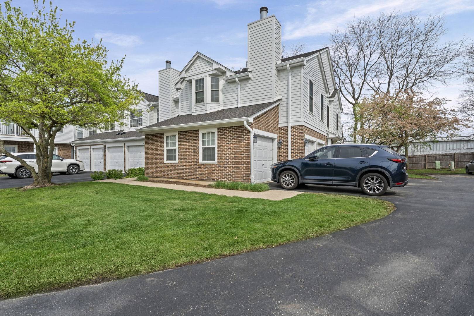 648 Portage CT #648, Vernon Hills, IL 60061